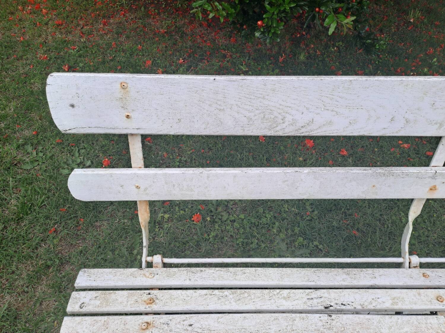 Foldable bench