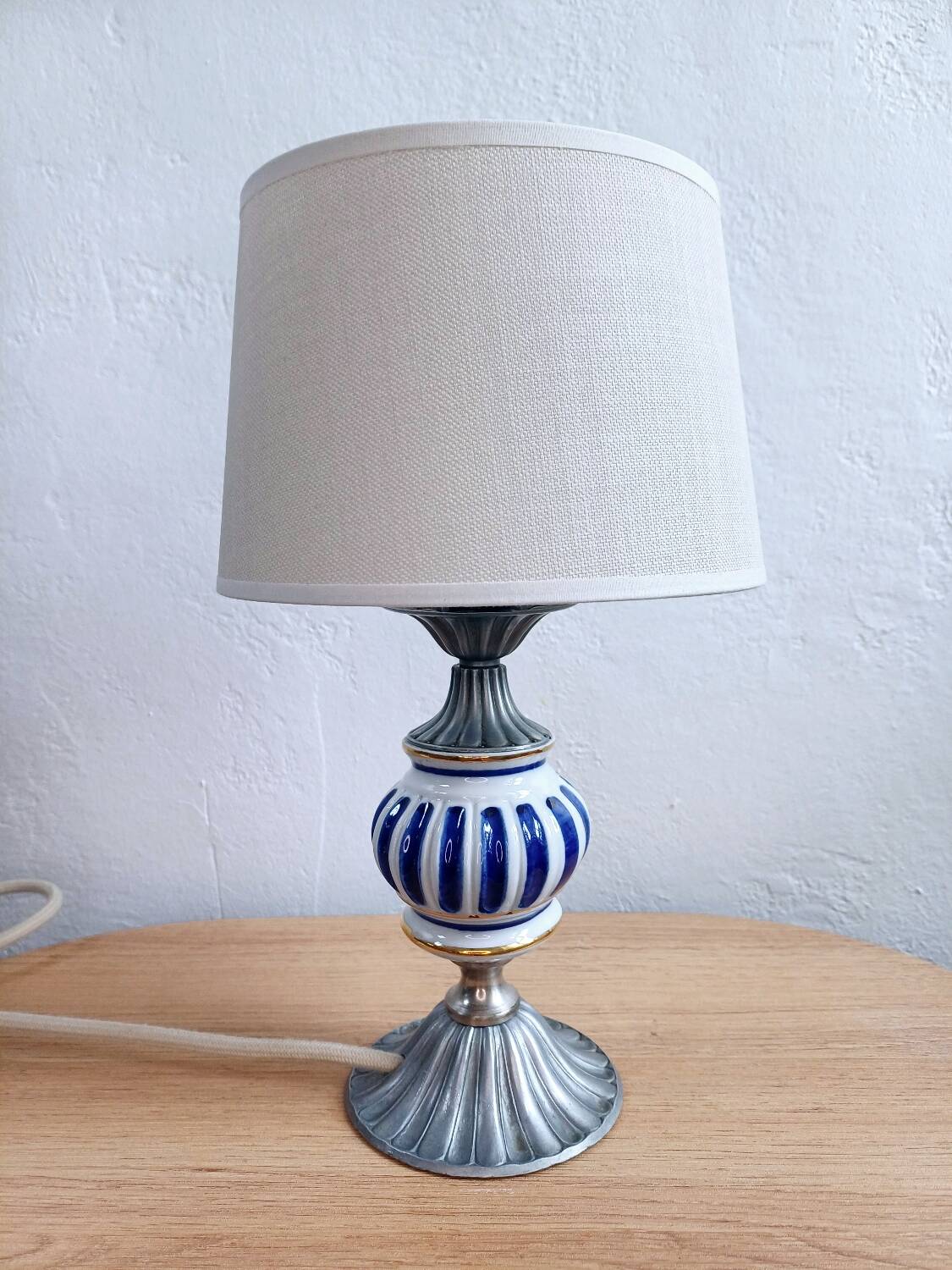 Pair of French Vintage Nightstand Lamps – Hand-Painted Porcelain & Pewter