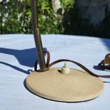 Articulated desk lamp
