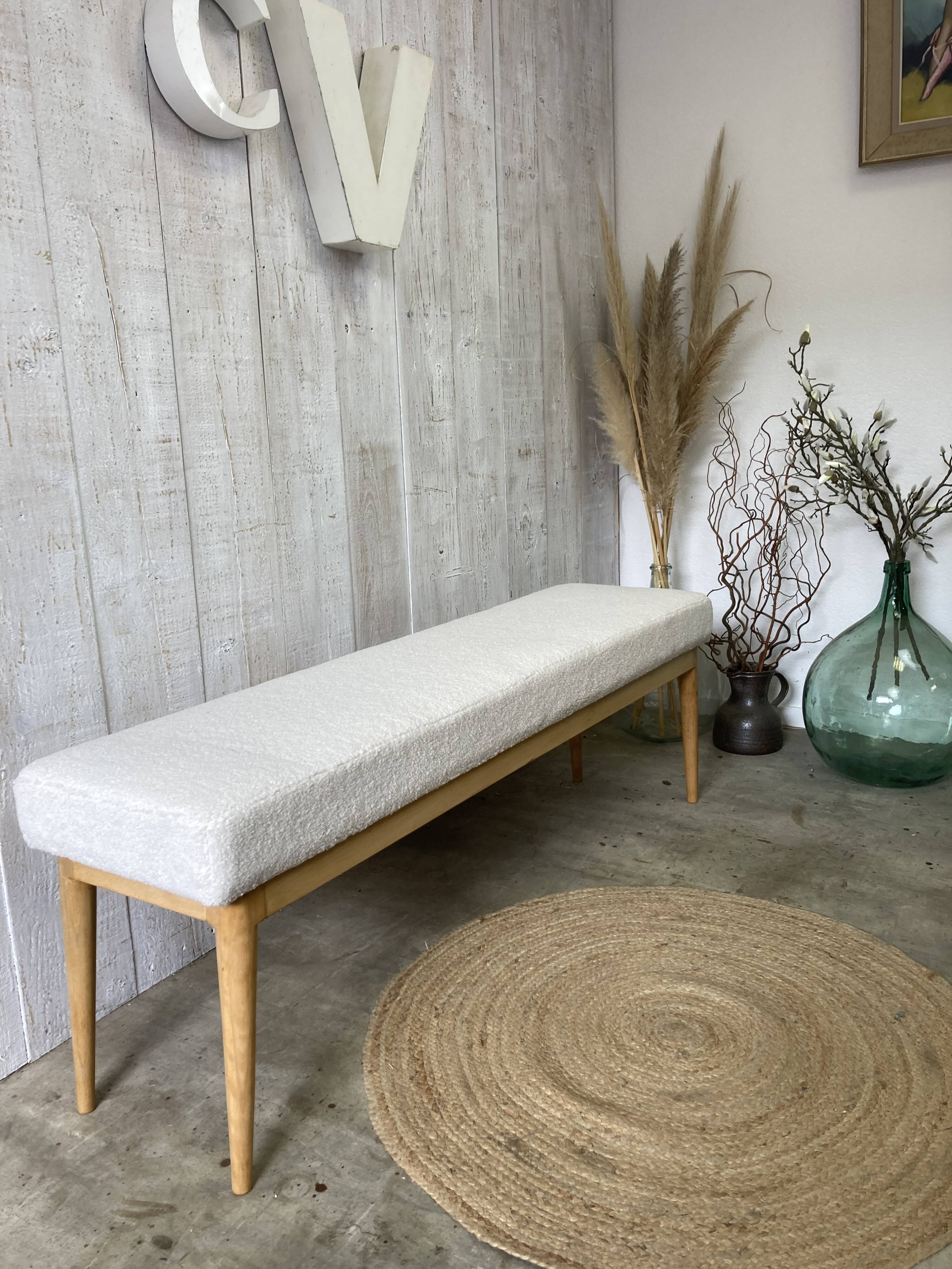 Scandinavian bench