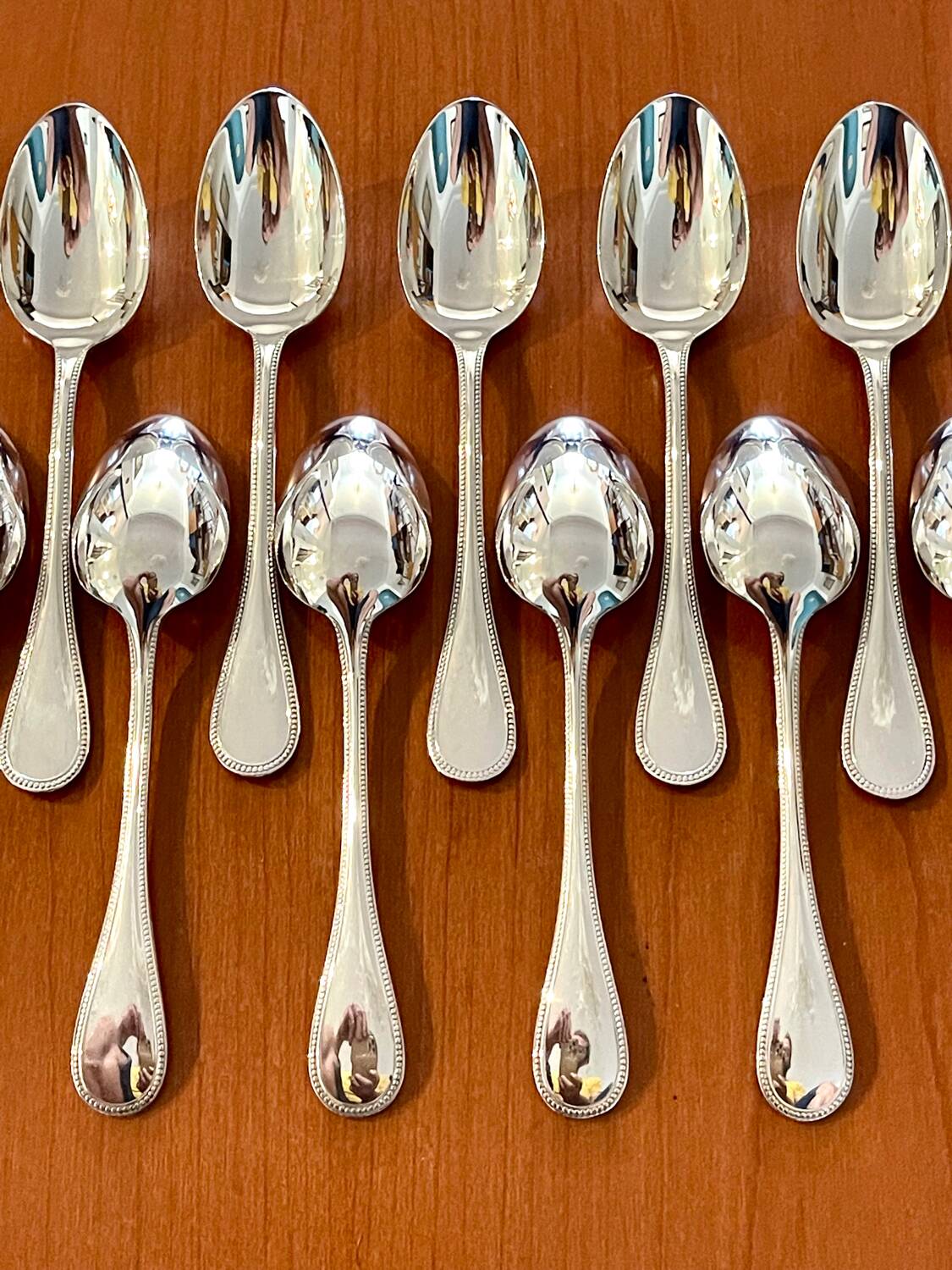 Christofle perles ,ménagère 48 pieces ,très bon état