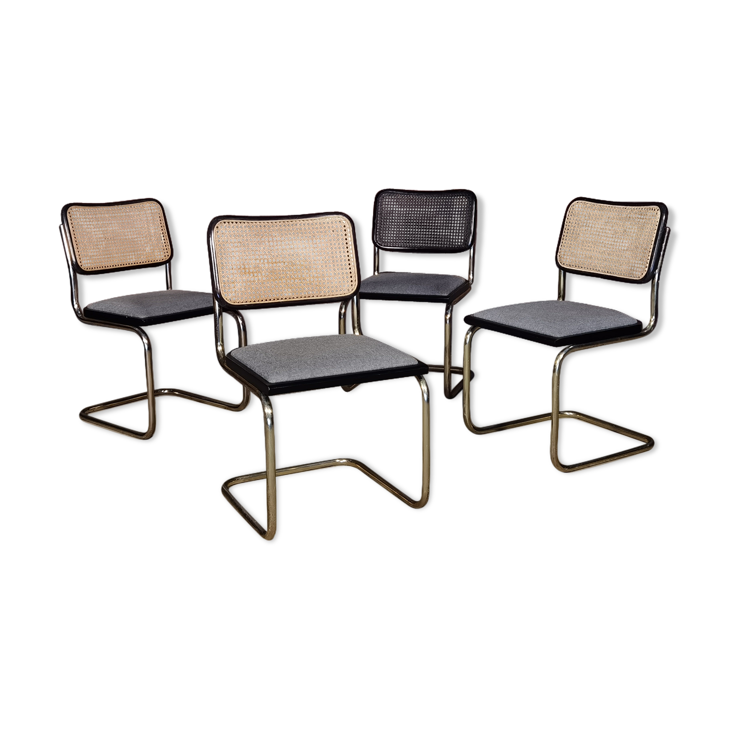 Lot de 4 chaises pied doré B32 Marcel Breuer
