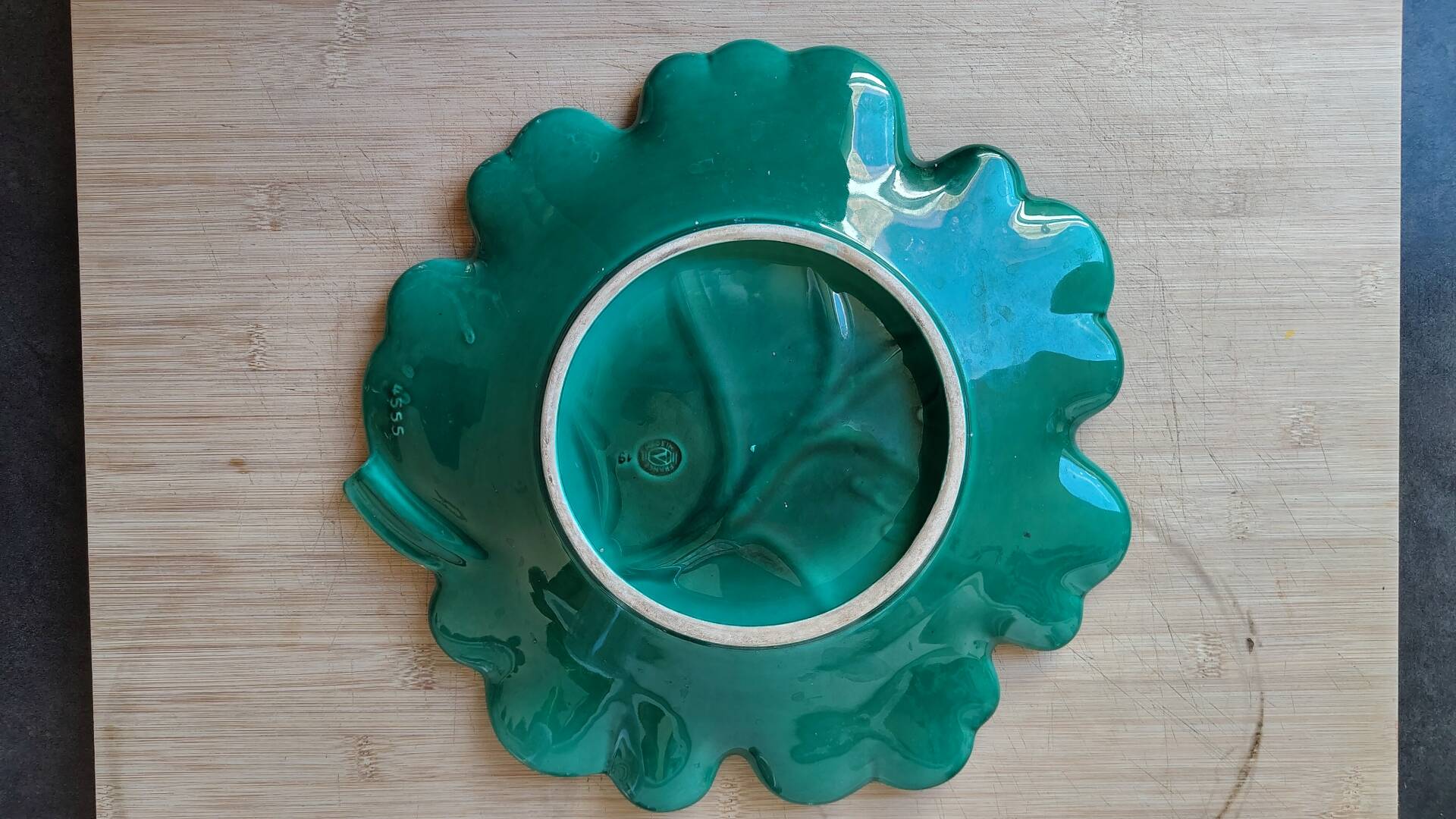 Green ceramic plate Vallauris
