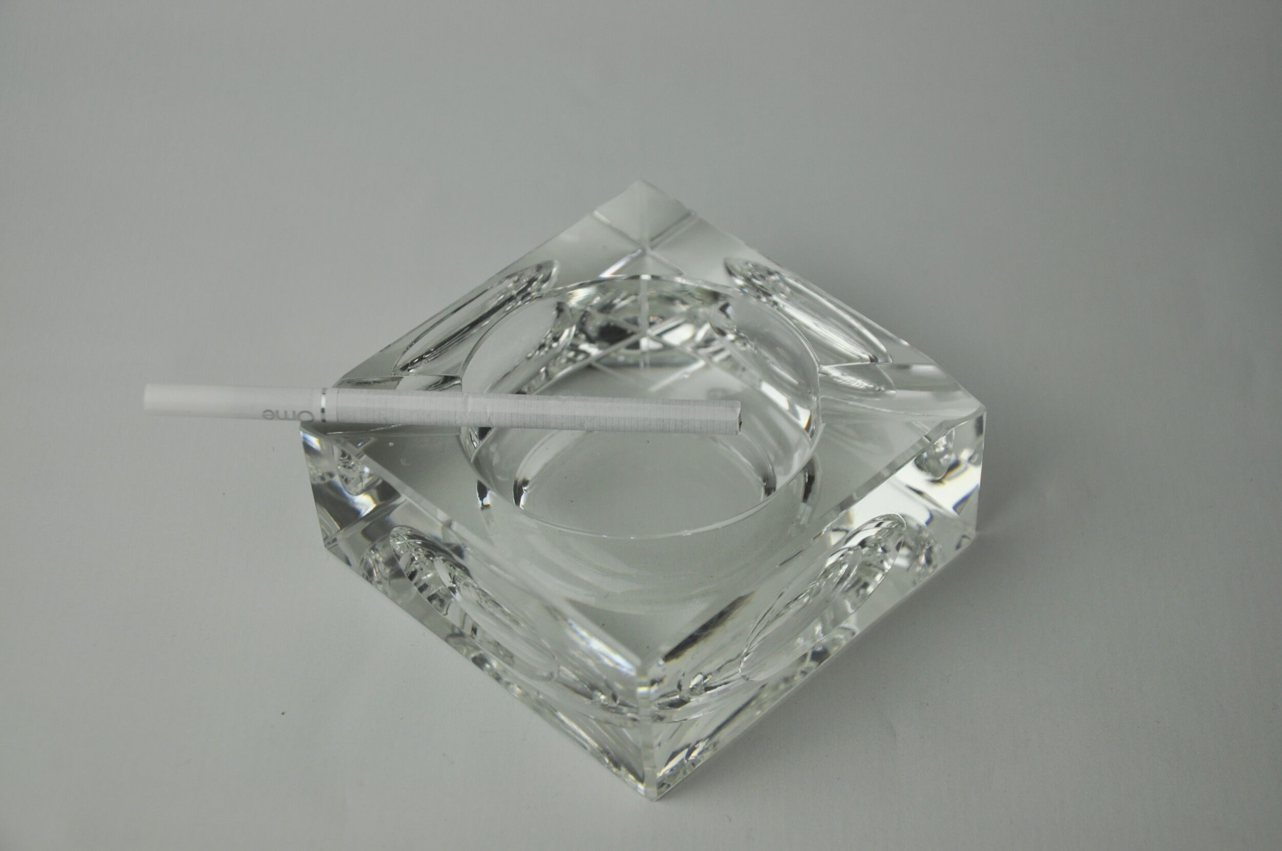 Magnifying ashtray by Antonio Imperatore, murano glass, Italy, 1970