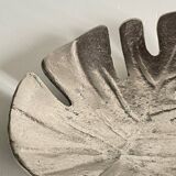 LEAF-Shaped Metal Pocket Empty