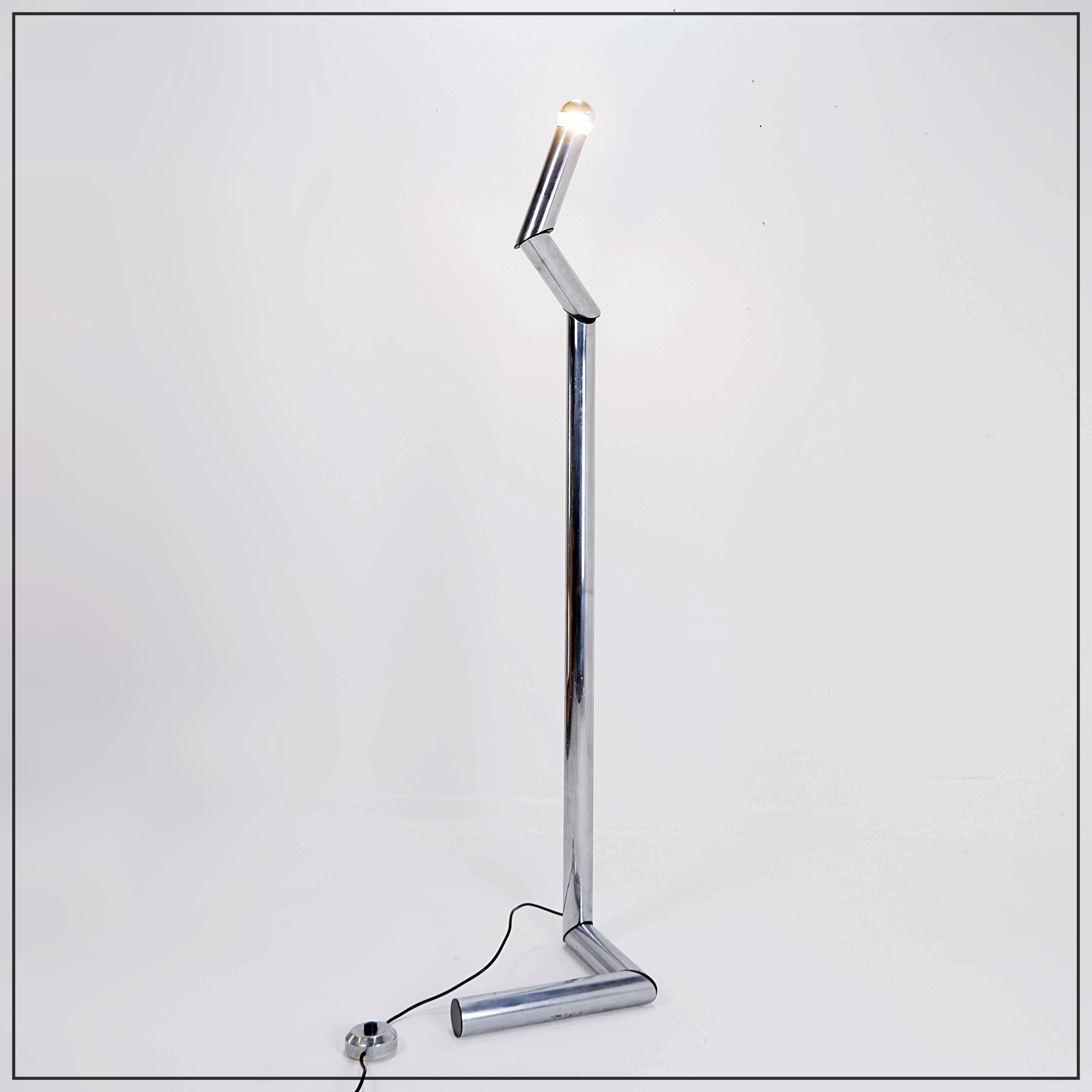 Tubular Chrome articulated Floor Lamp - 1970s
