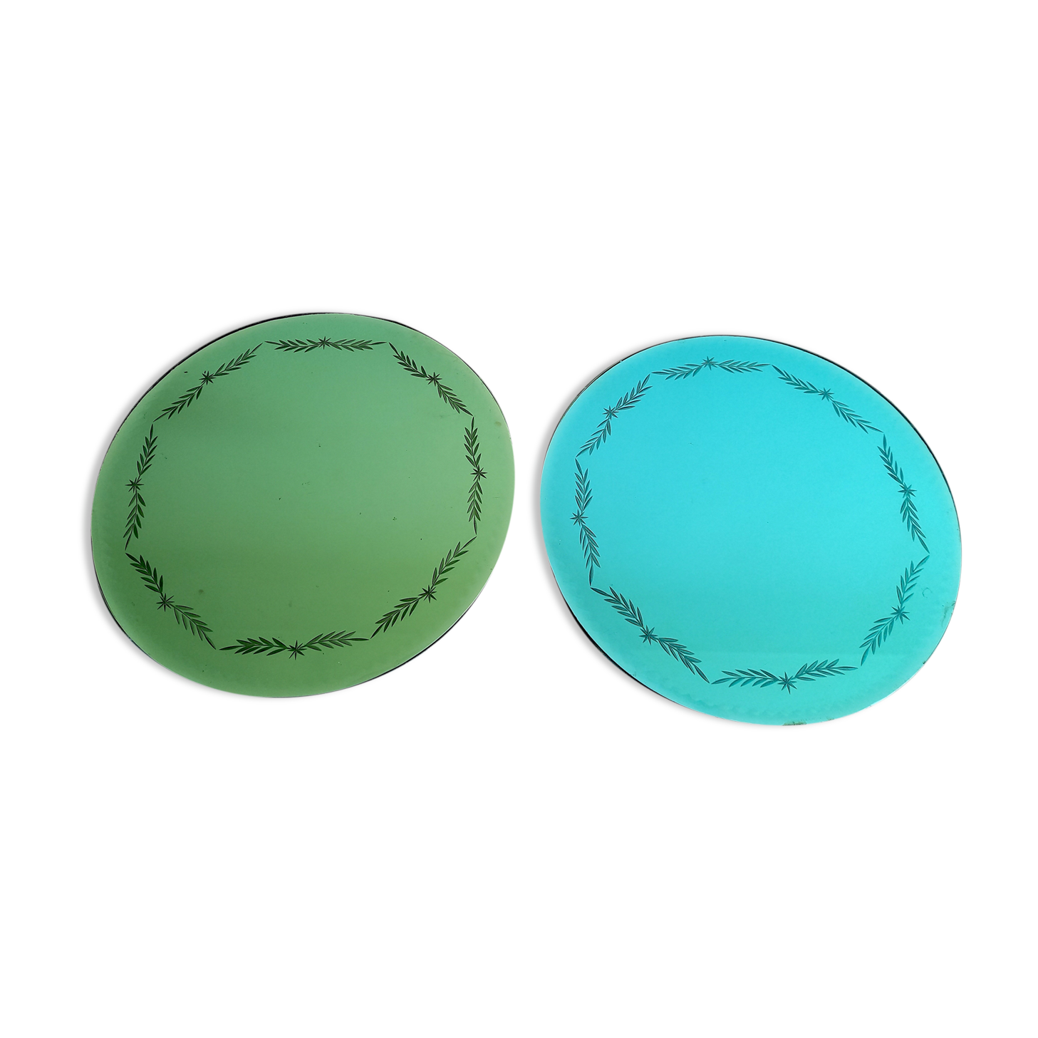2 miroirs gravés et festonnés verts et bleus