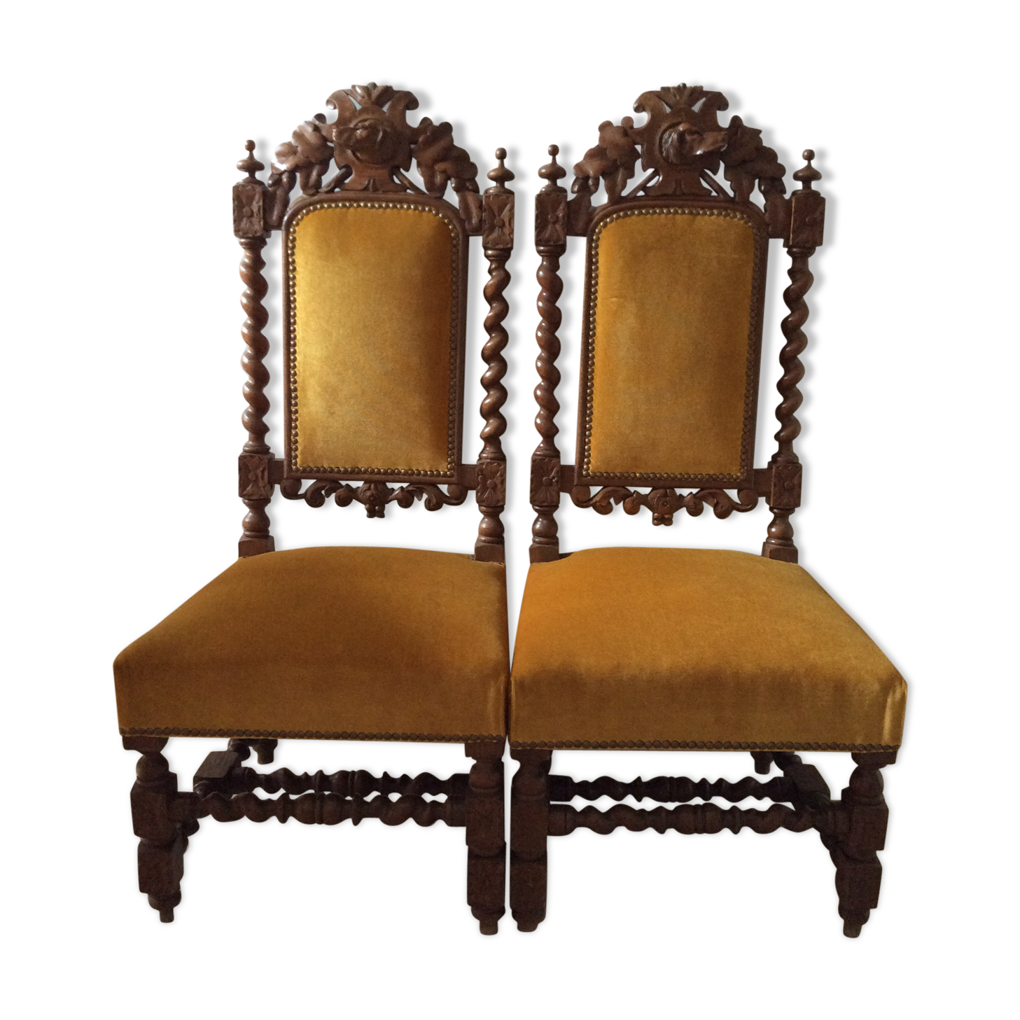 Pair of chairs chauffeurs style Henri II
