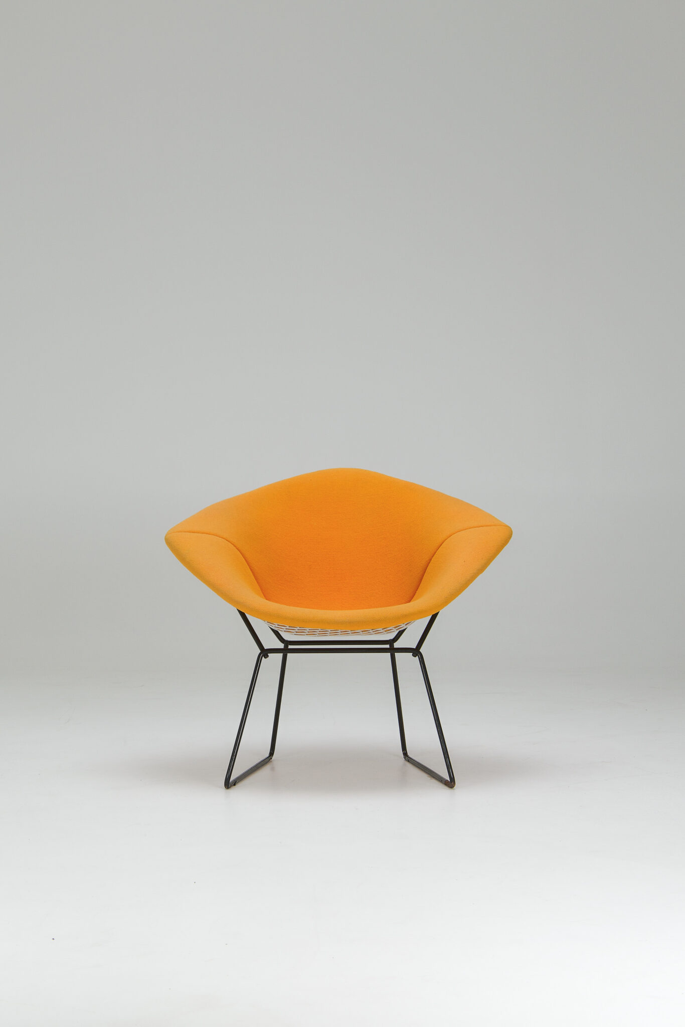 Diamond Chair – Yellow Upholstery - Harry Bertoia