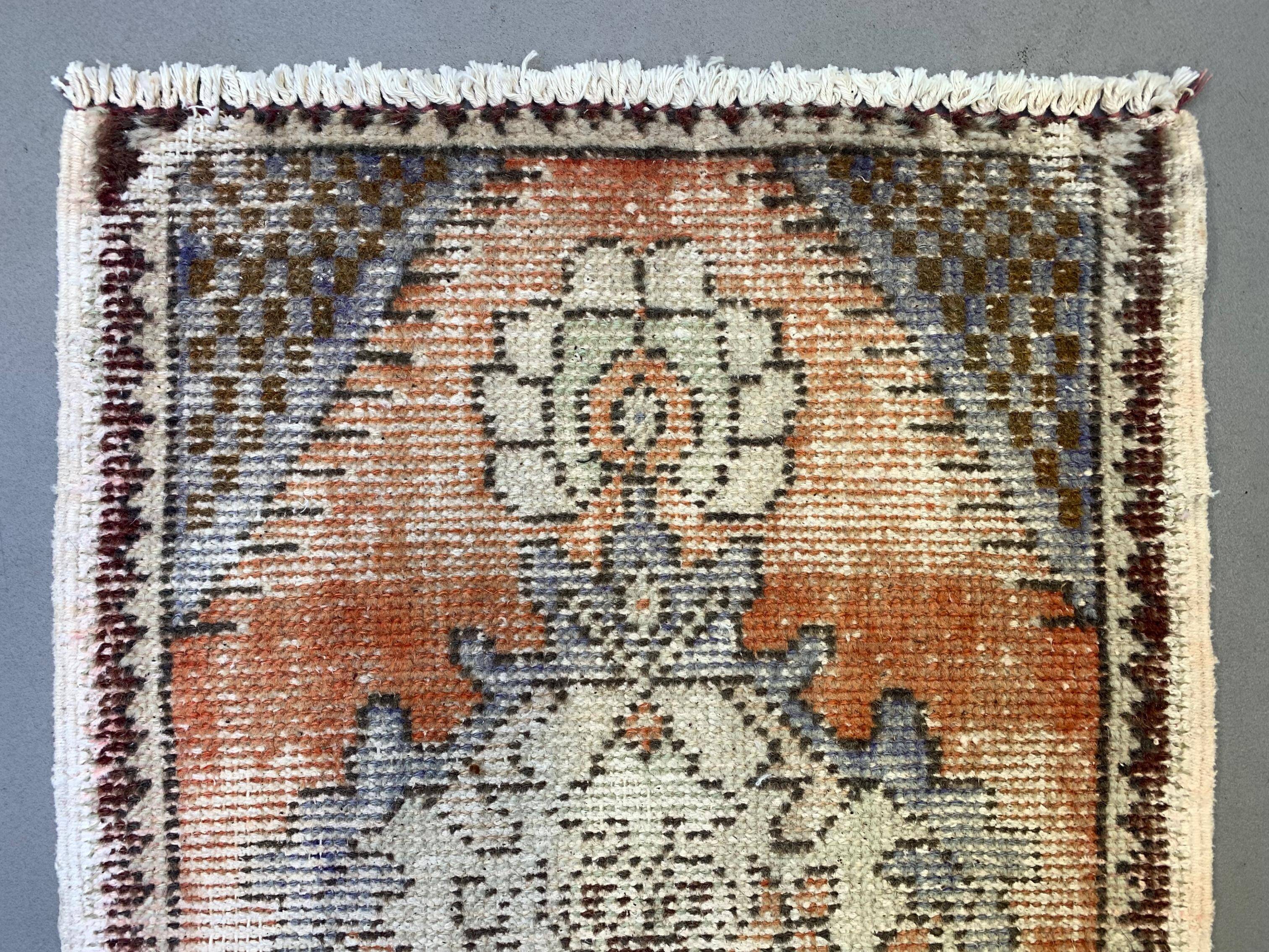 Small Vintage Turkish Rug 97x51 cm, Short Runner, Tribal, Shabby, Mini Carpet