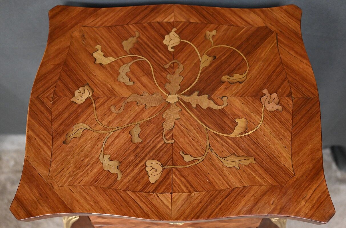 Pair of bedside tables in marquetry, Louis XV style – Mid 20th century