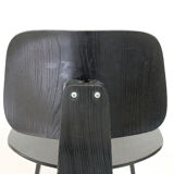 Set of 4 DCW chairs by Charles & ray Eames