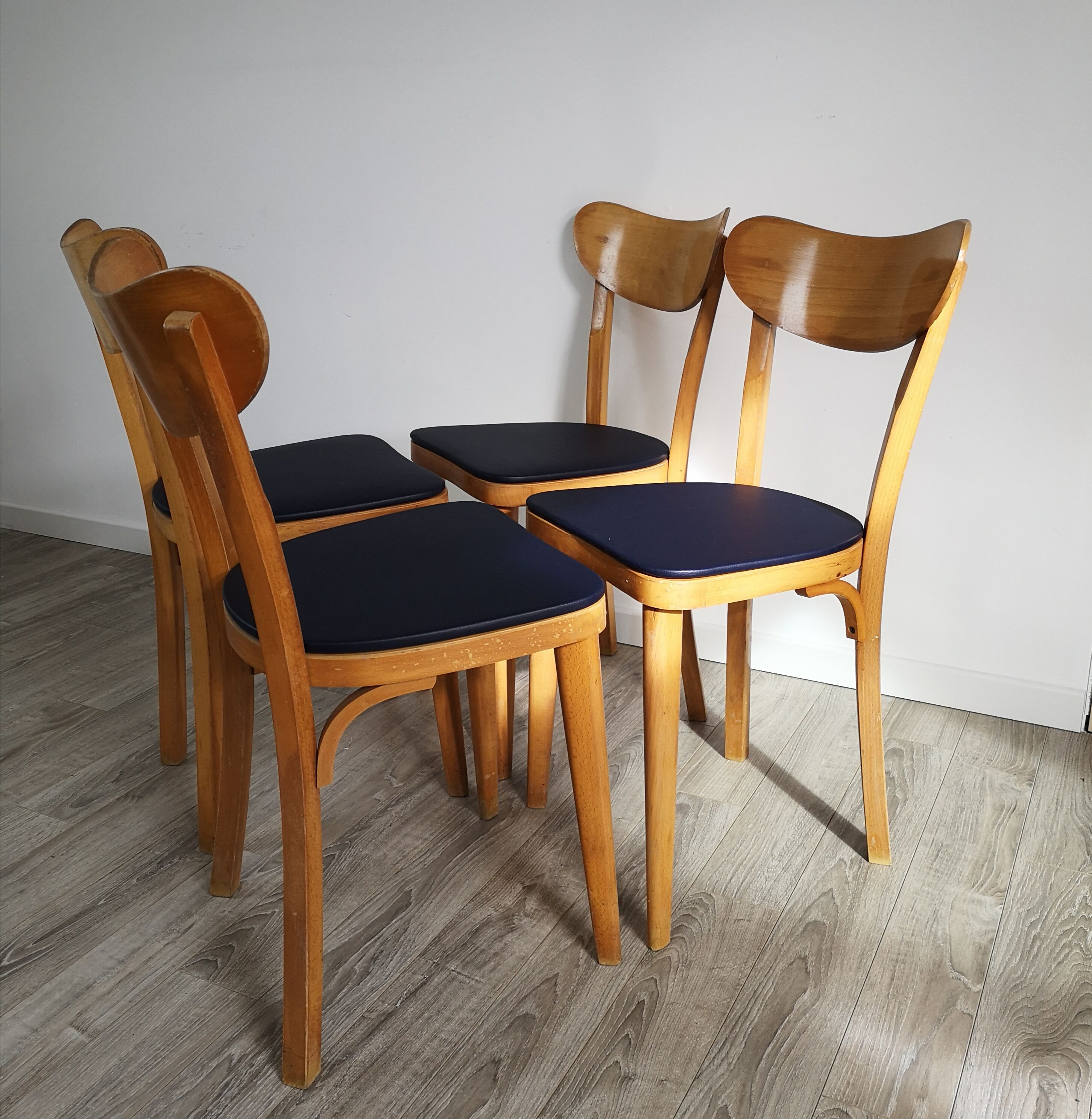 4 bistro Mahieu chairs