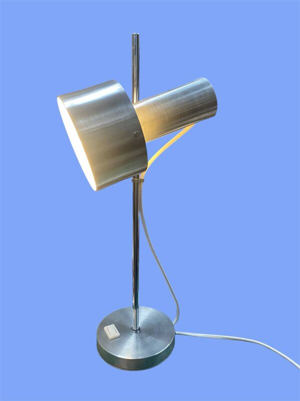 Lampe année 60 70 en aluminium brossé  par delmas
