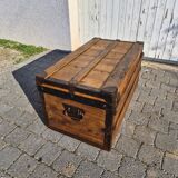 Old trunk coffee table bar