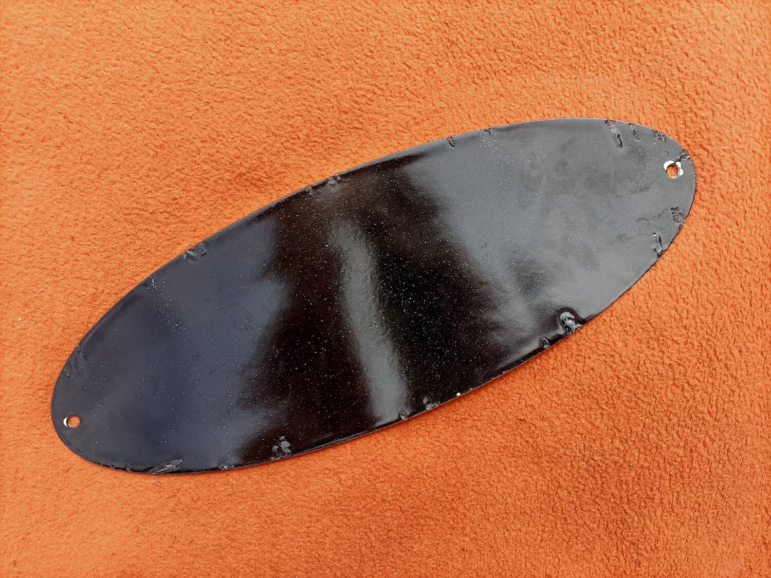 Enameled plaque - Artists Entrance 👩‍🎨💋