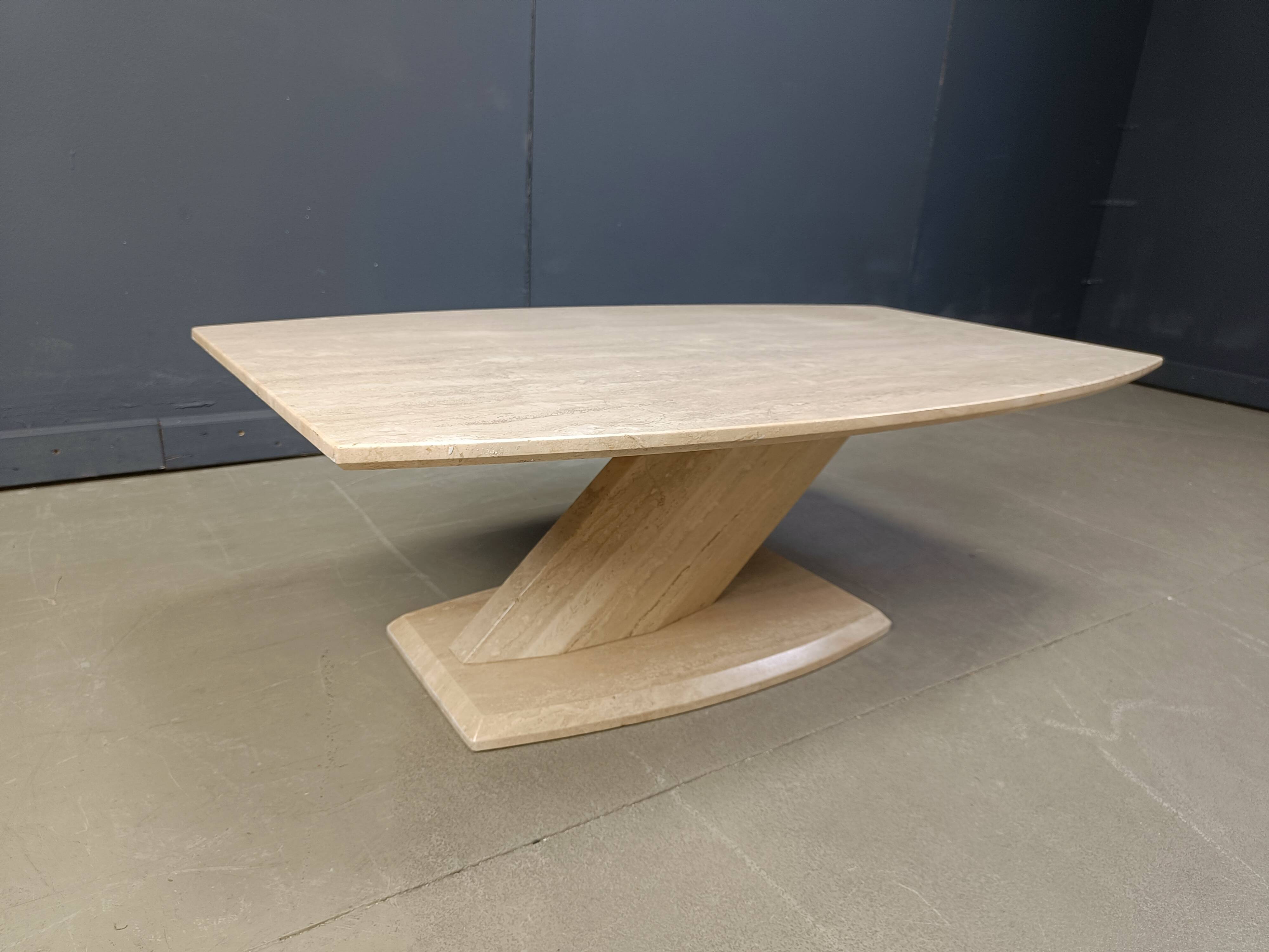 Post-modern coffee table in travertine, 1980s