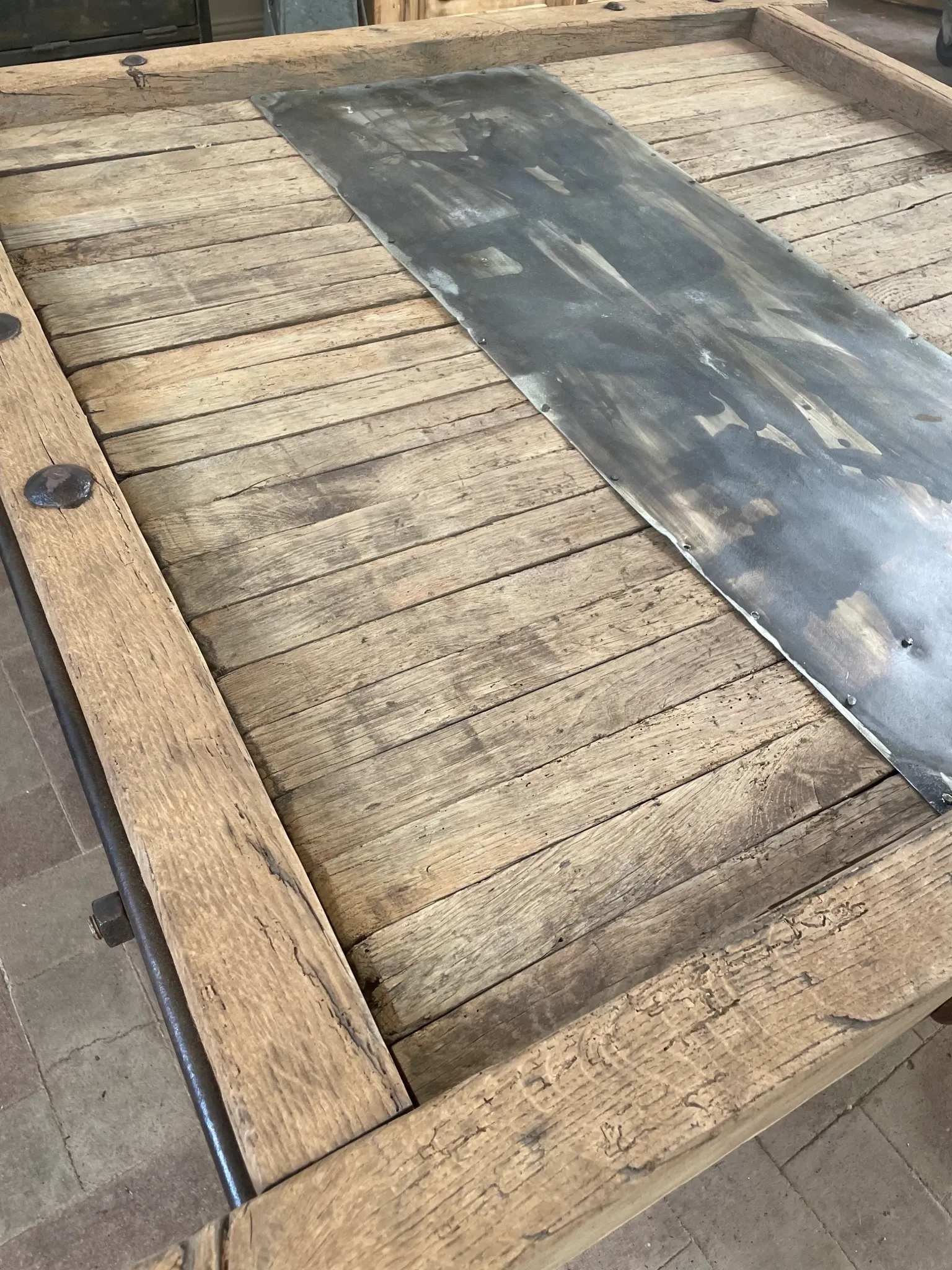 Table basse campagne atypique