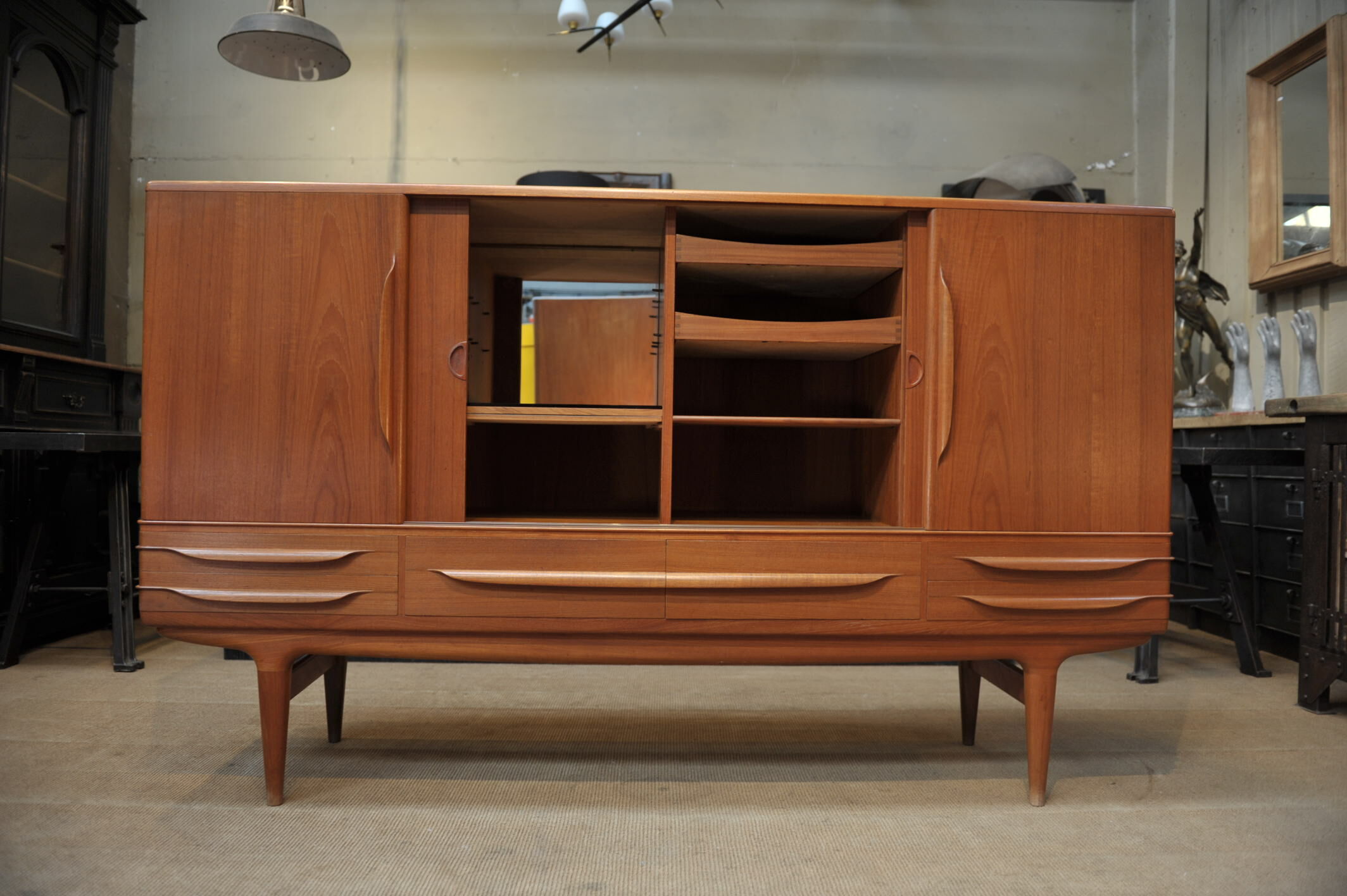 Vintage scandinavian teak furniture by Samcom Denmark