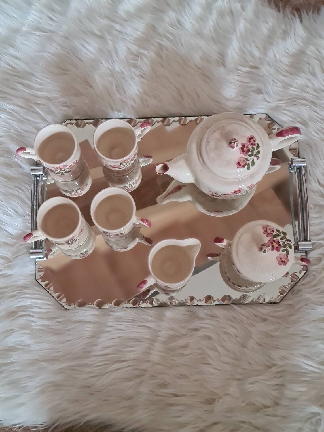 Artisanal ceramic coffee service