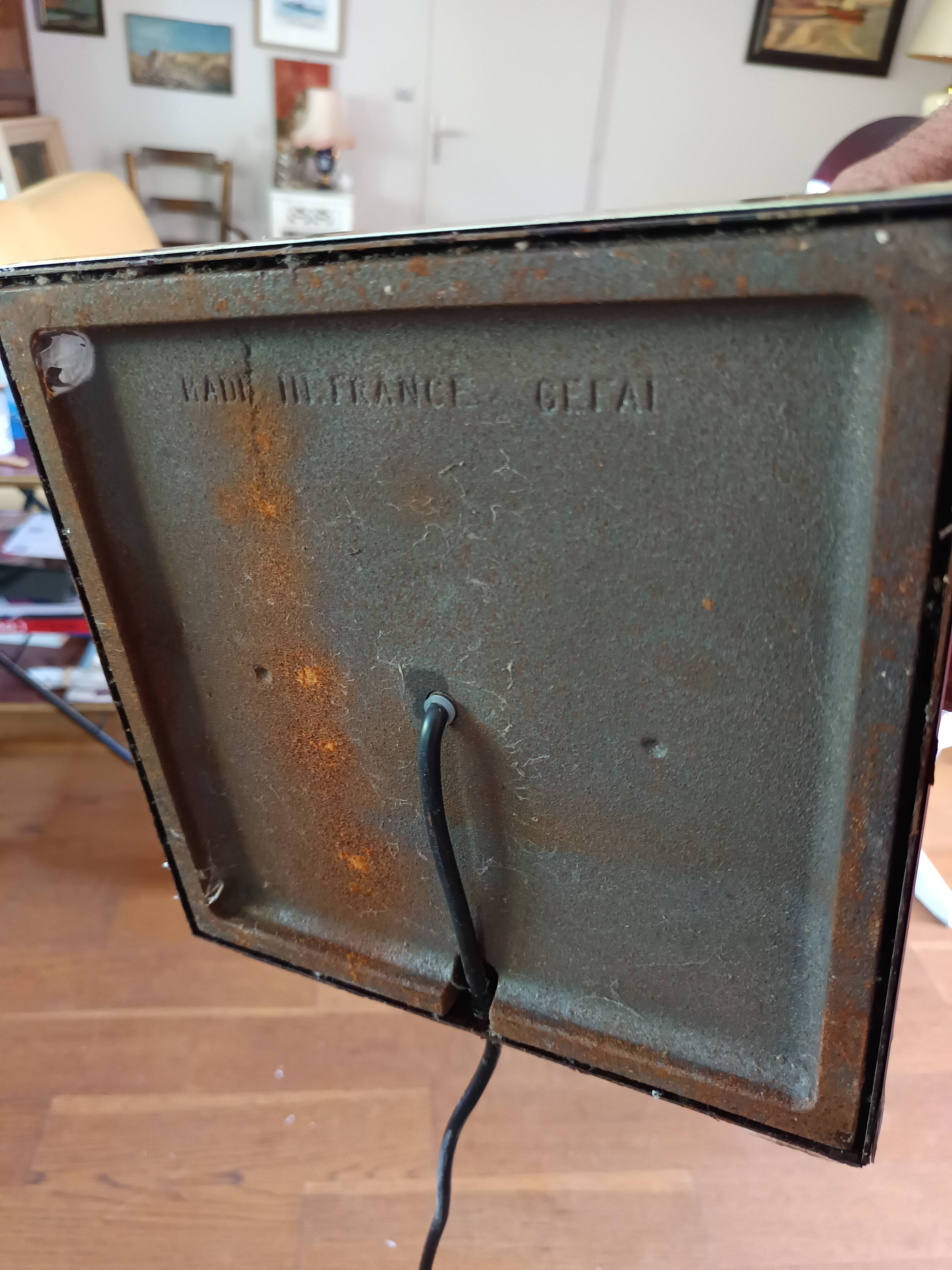 Postmodern design halogen floor lamp with dimmer, Italian, Made in France.