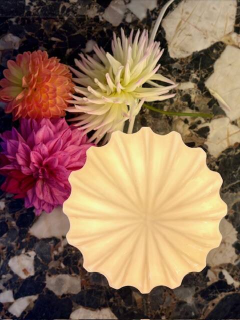 Art Deco lamp in uraline