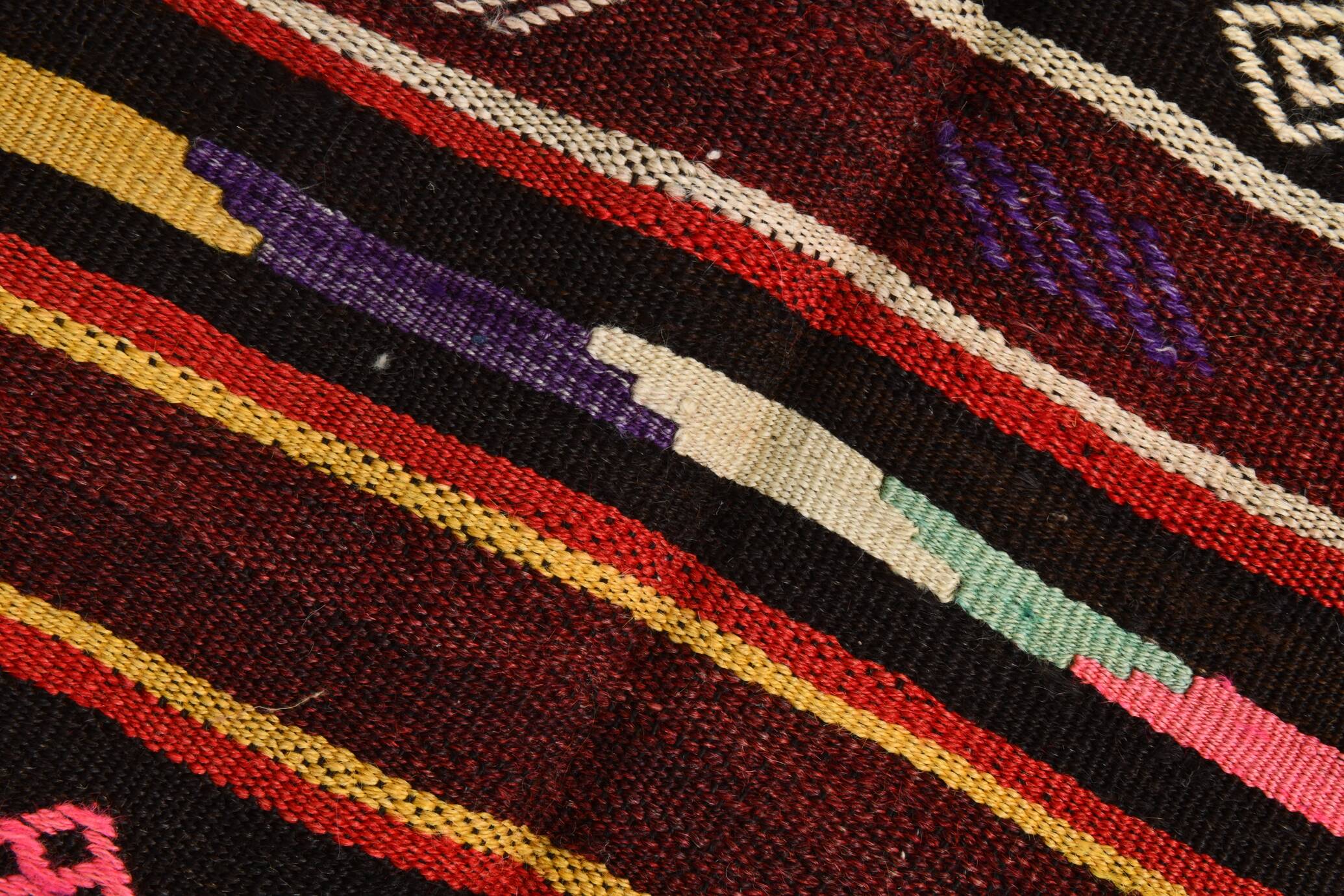 5x9 Wine Red Vintage Kilim Area Rug, 143x275Cm