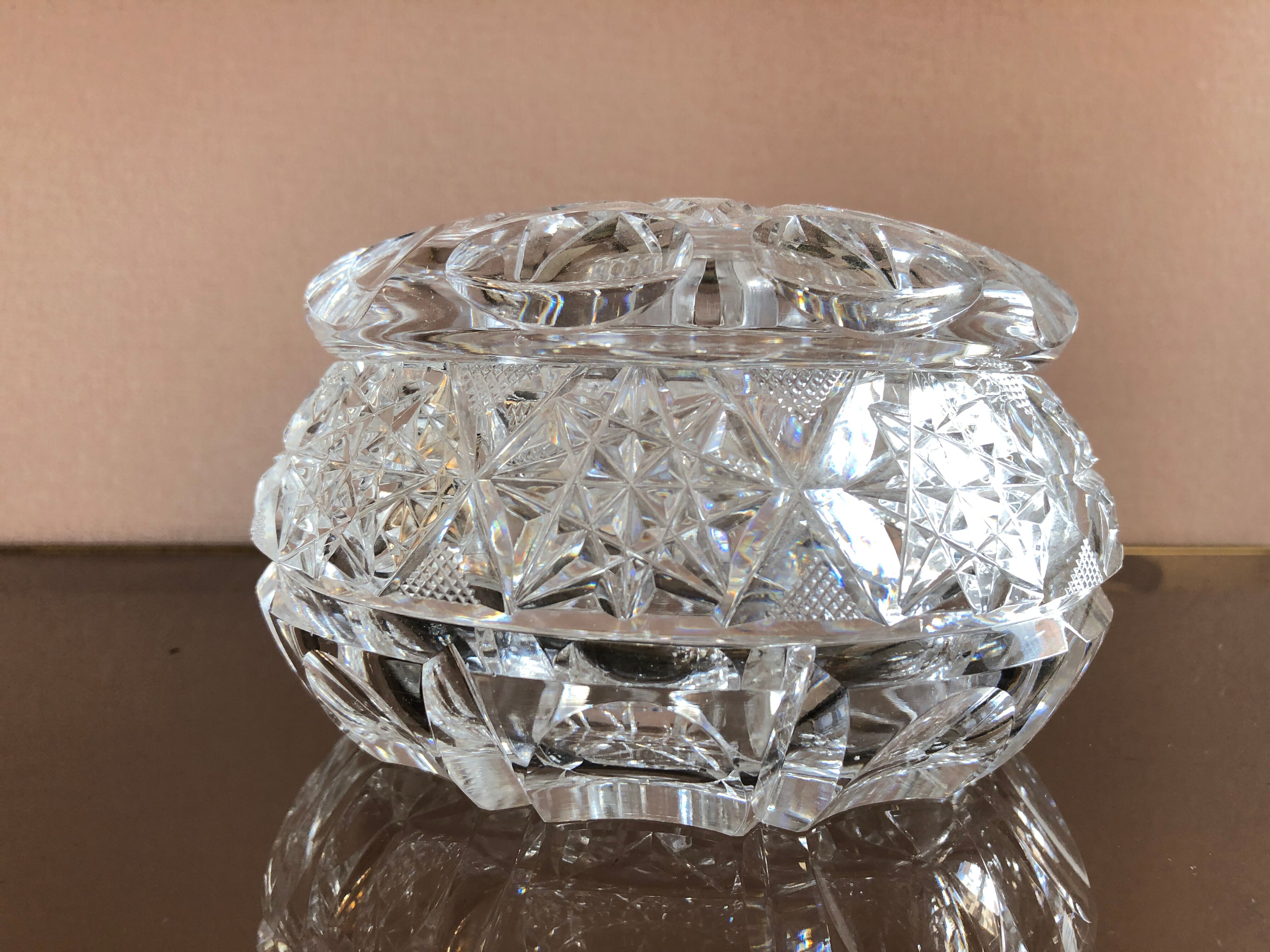 Bonbonnière cristal de Bohème, 1950