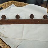Moulded wooden coat rack 4 hooks