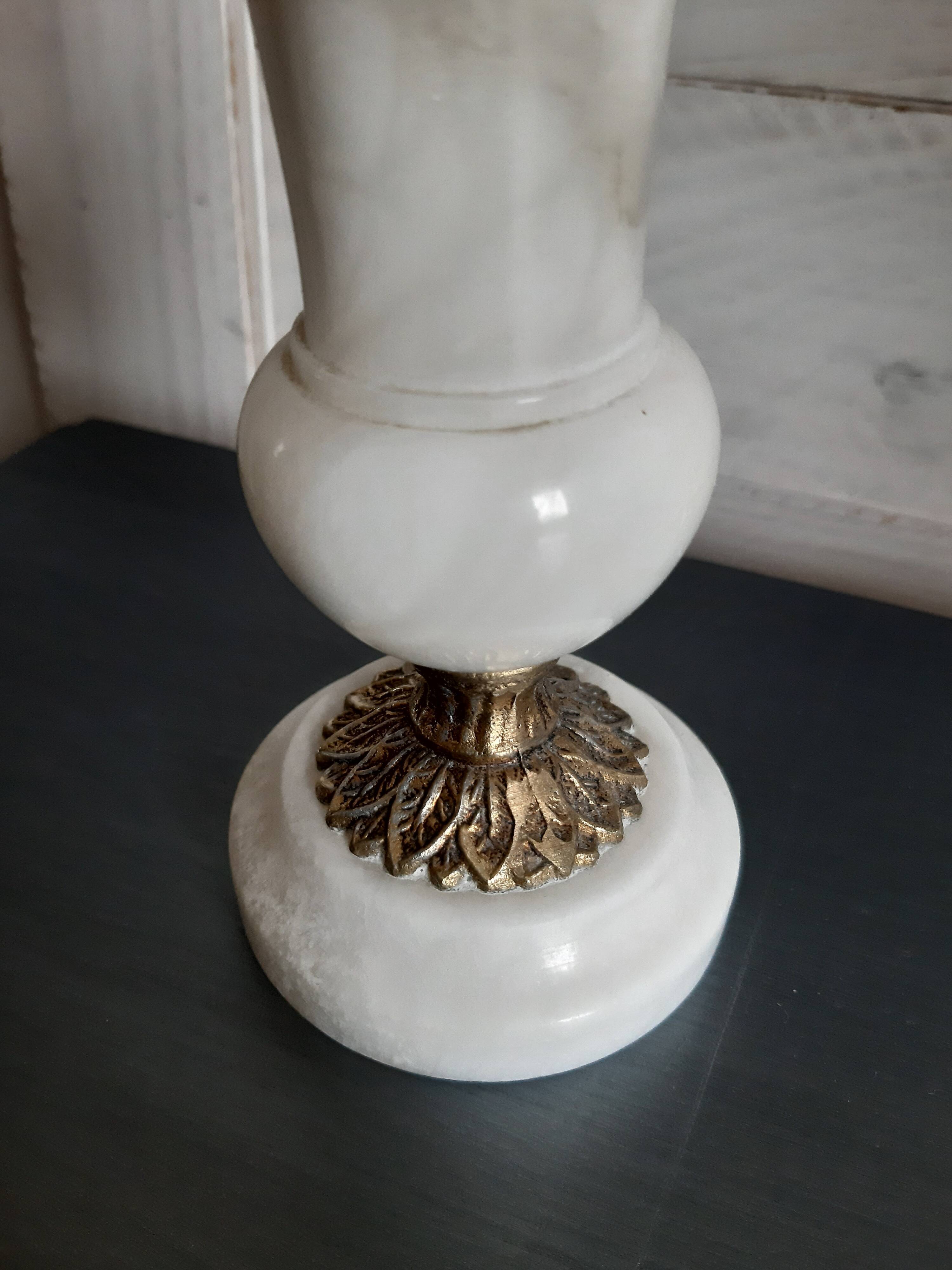 Pair of alabaster lamp feet