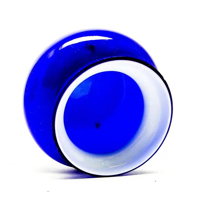 Vase postmoderne, verre bleu, Pologne, années 1970