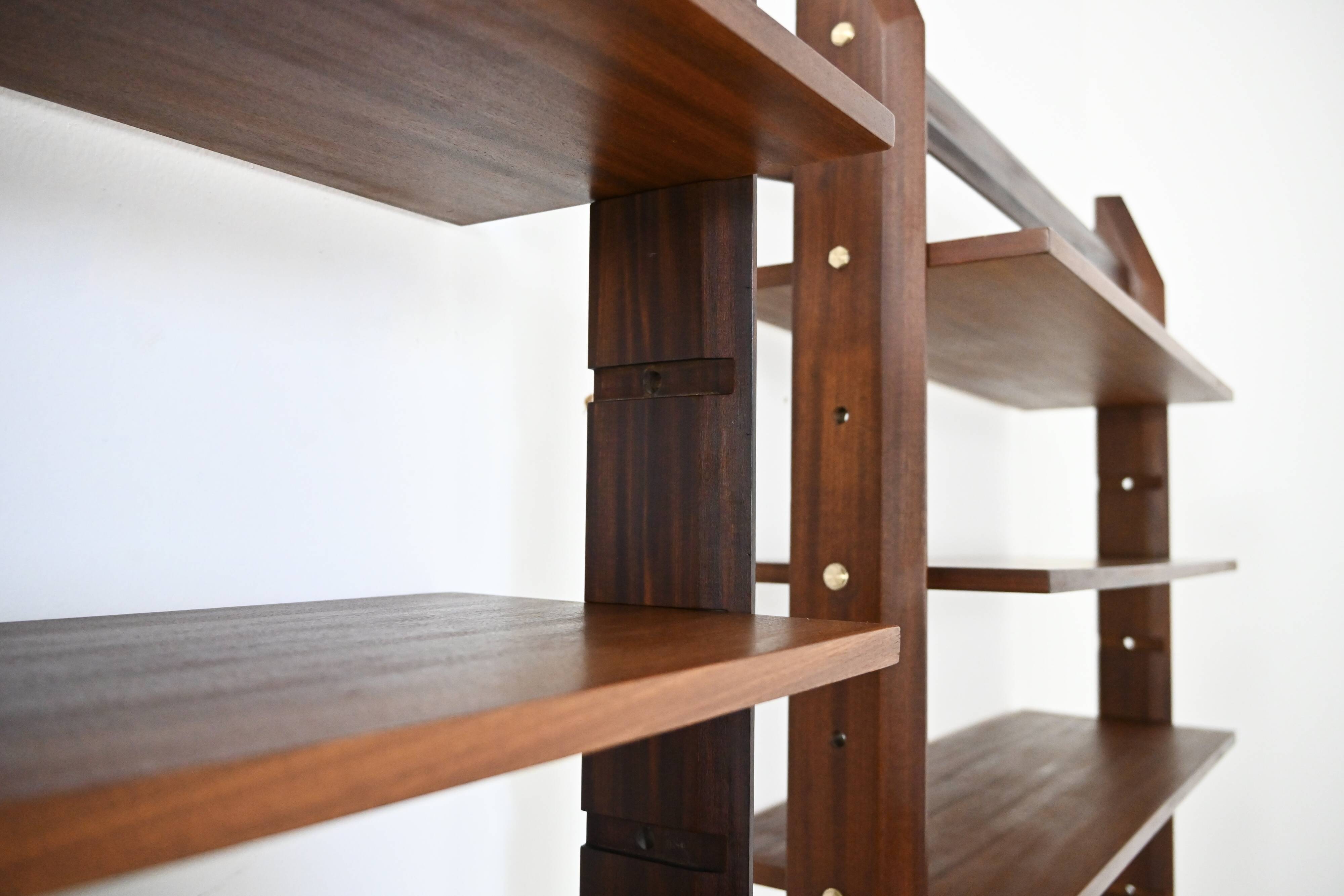 Set of 2 Italian wall bookshelves, 1960s,