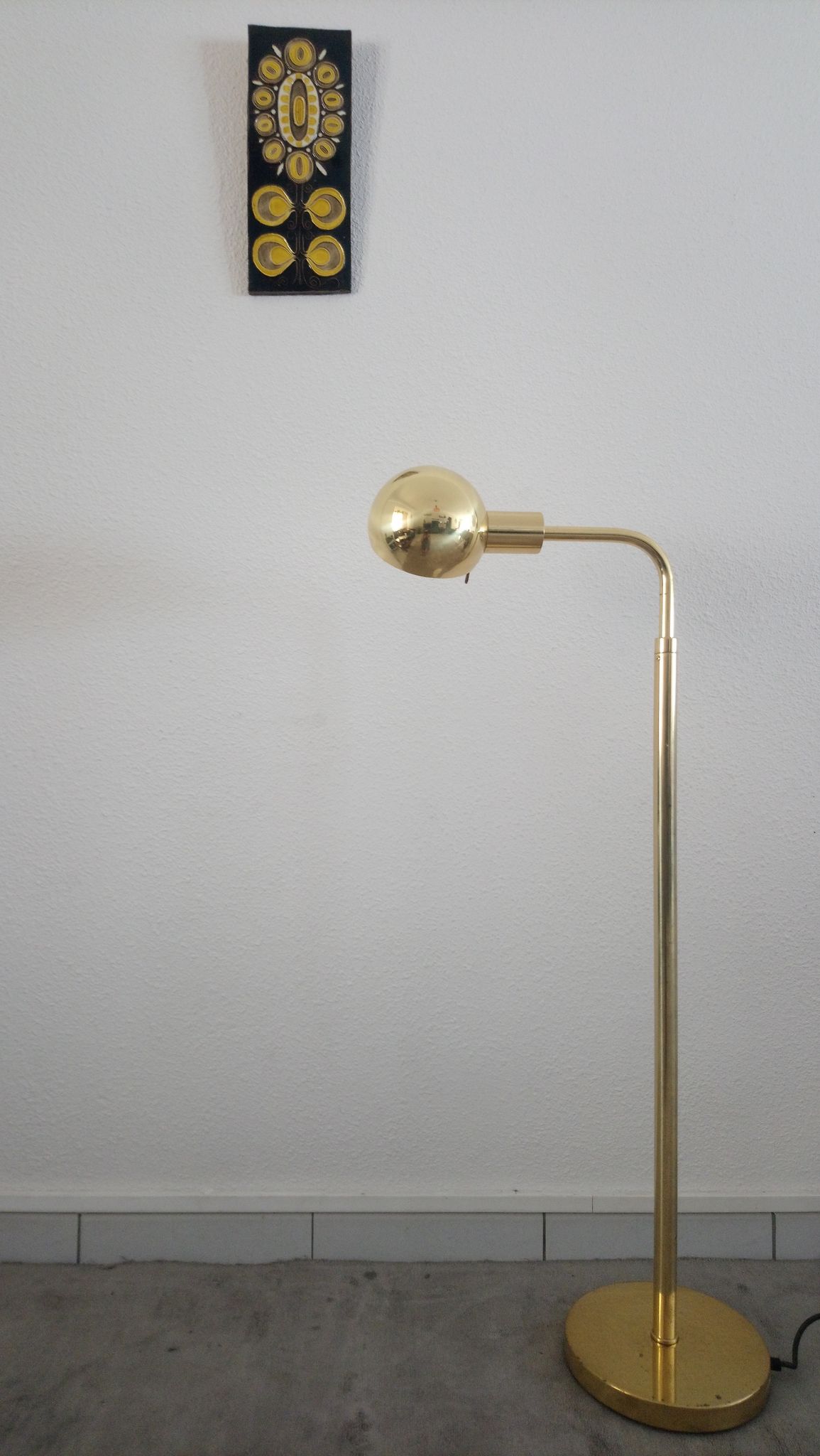 Lampadaire Métalarte en métal doré années 80
