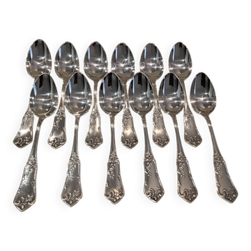 12 silver-plated metal soup spoons by the silversmith Boulenger LXV, half-rich.