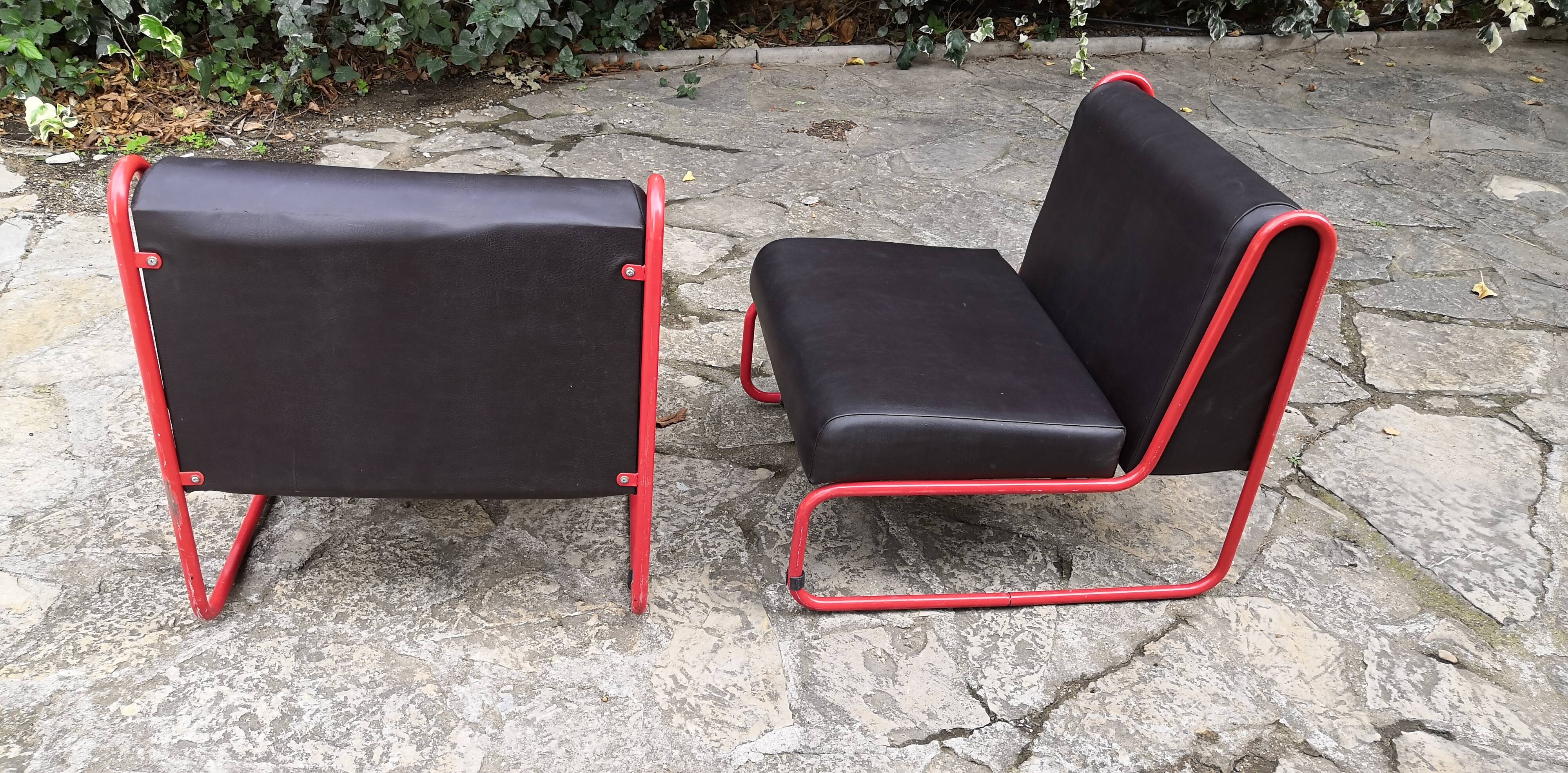 Pair of vintage drivers in red steel and skaï, France 1970