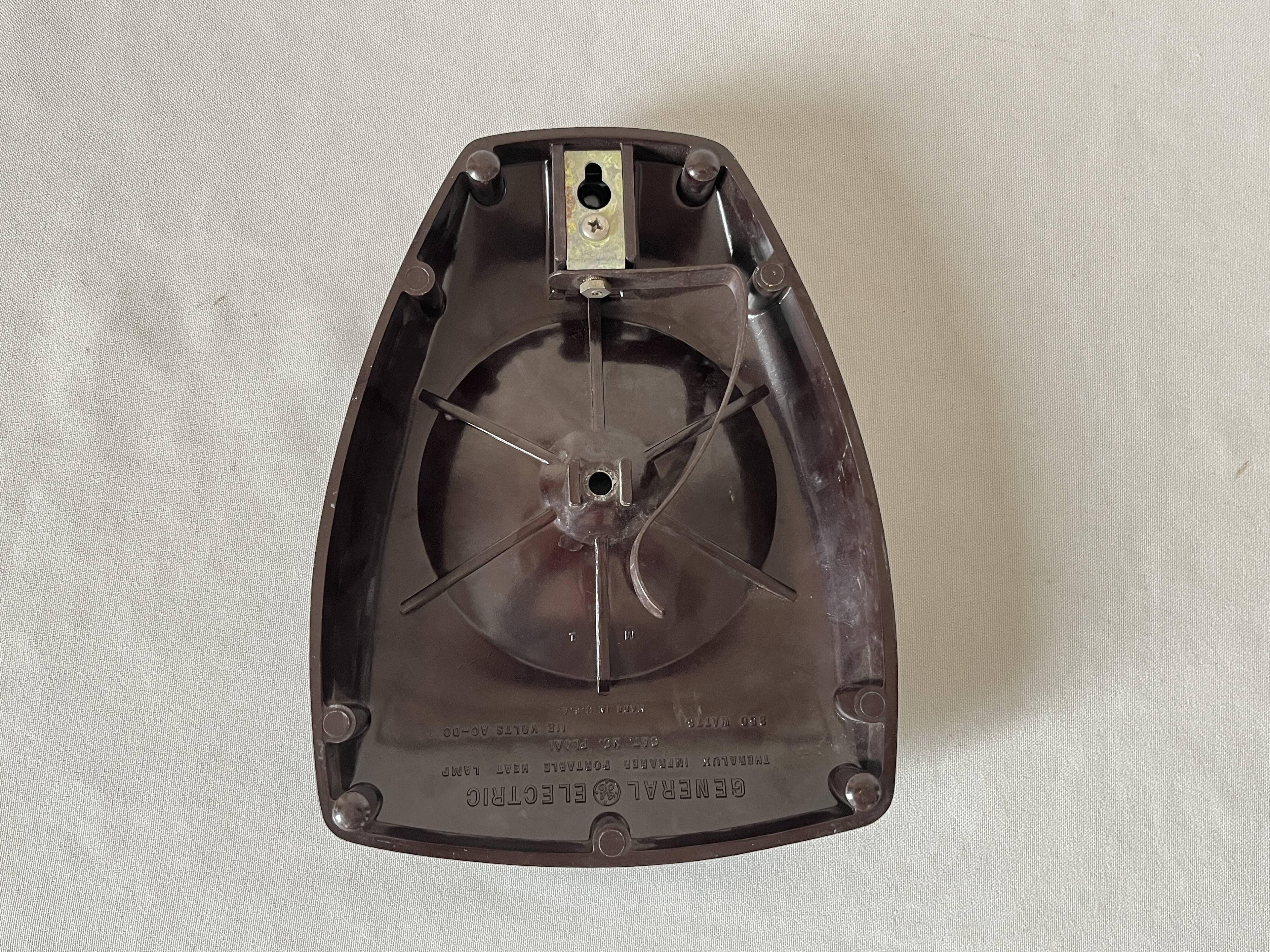 Table lamp Theralux General Electric GE bakelite and industrial metal grid infra red 1930