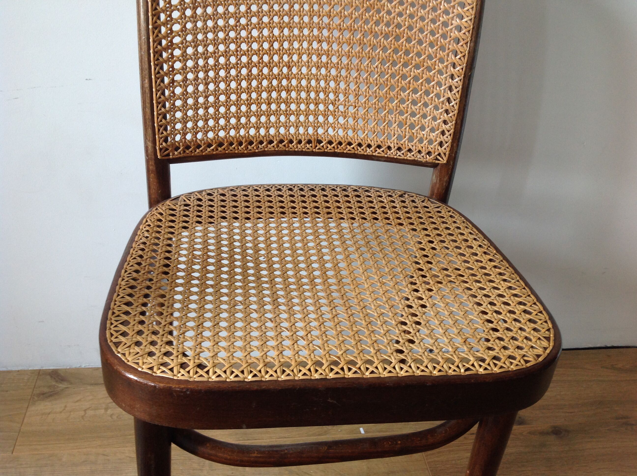 4 chairs 811 Hoffman Thonet