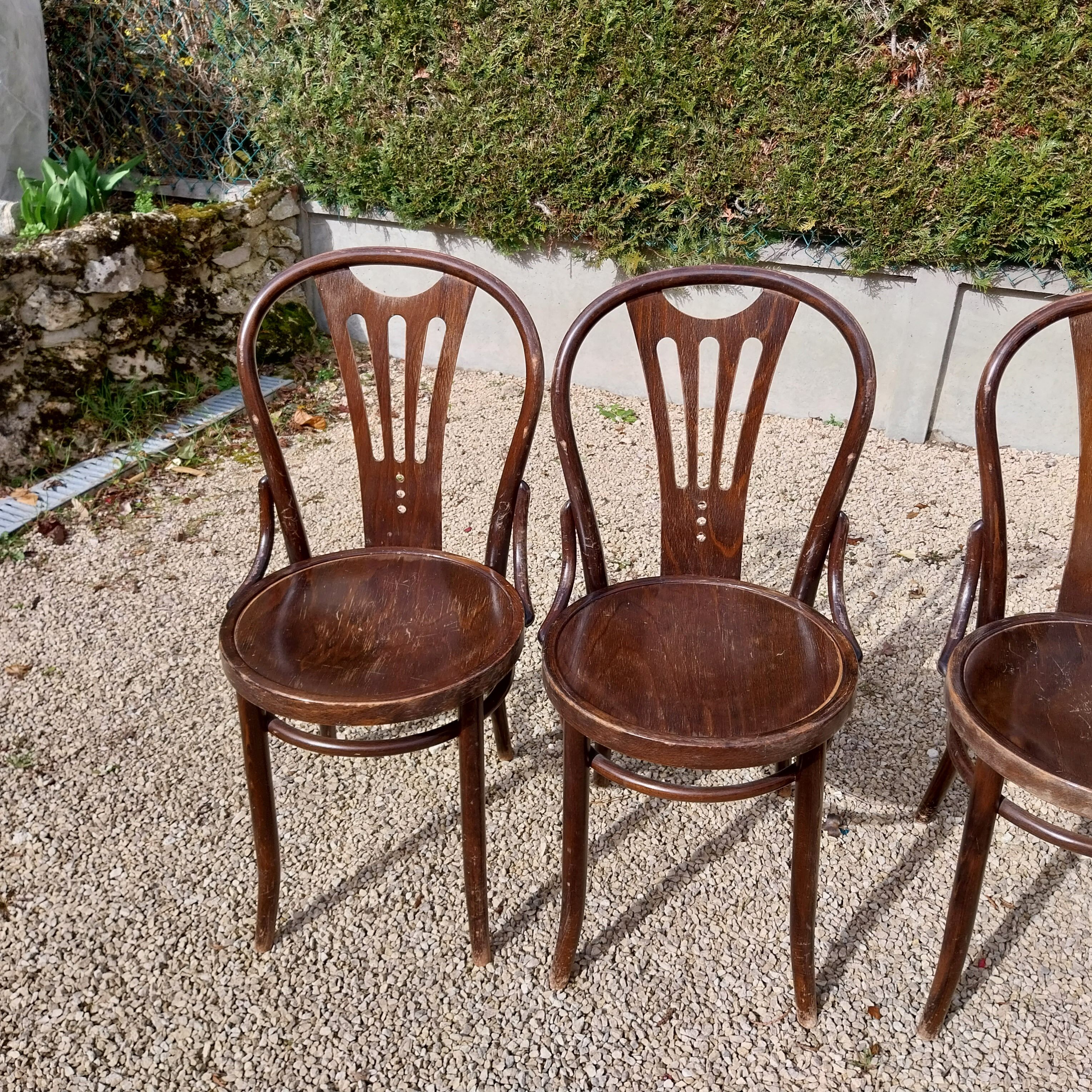 4 bistro chairs