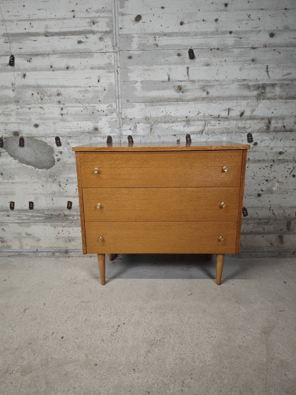 Vintage wooden chest of drawers