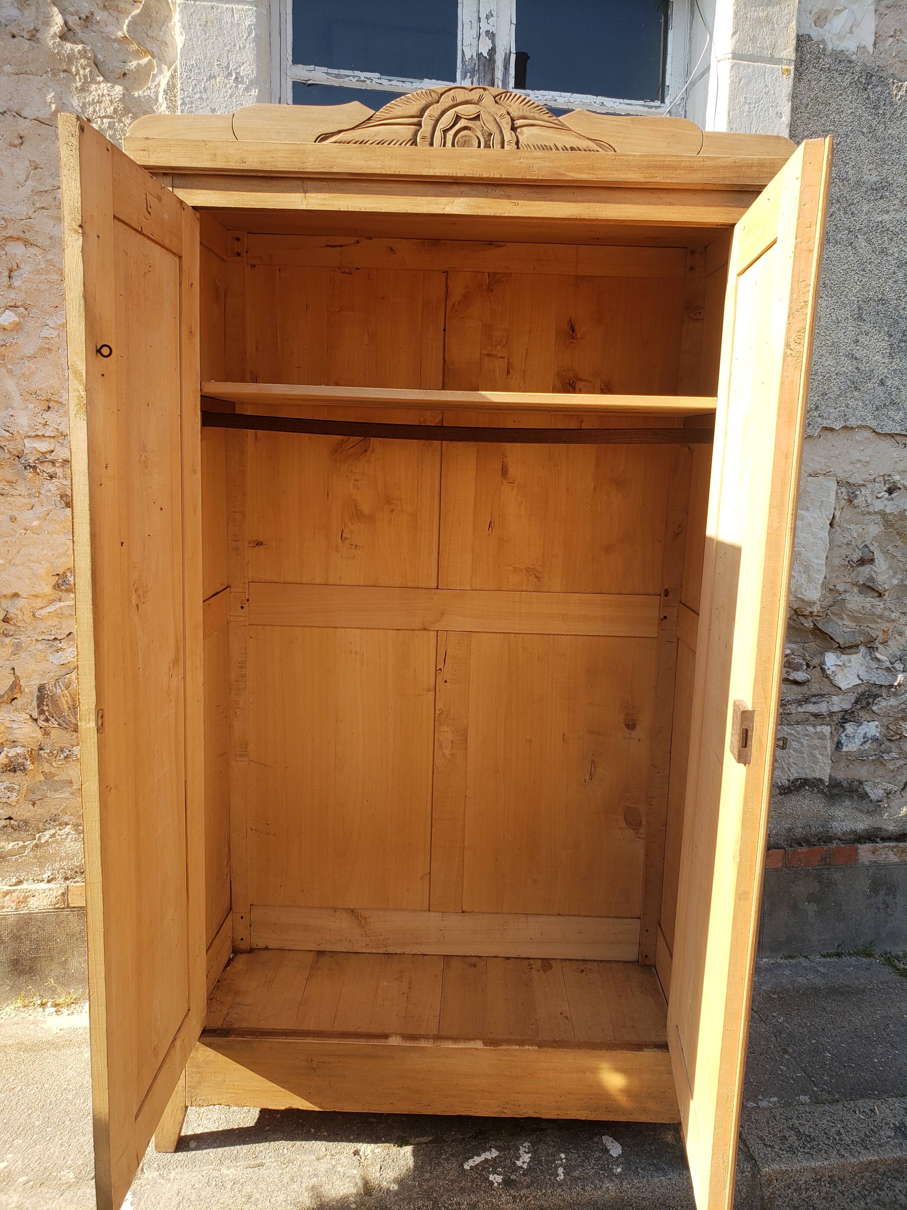 Parisian cabinet art deco raw wood