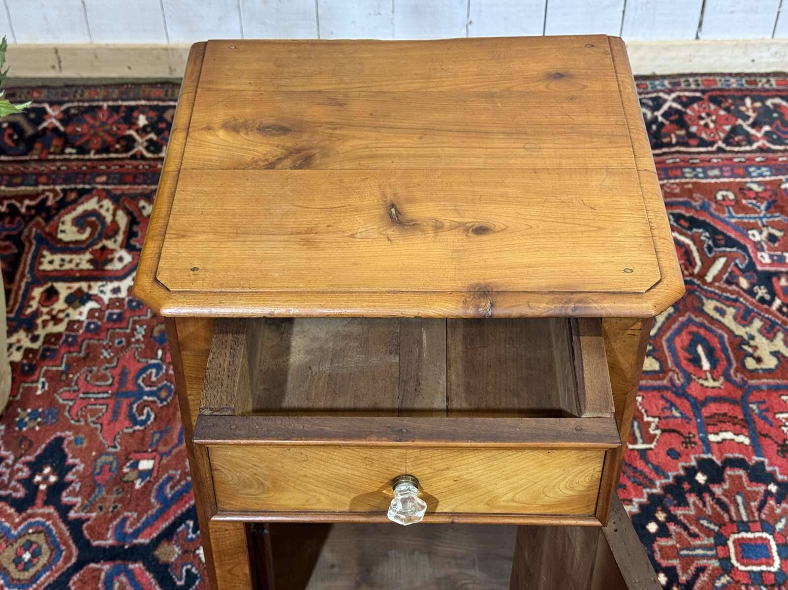Louis Philippe bedside table from the 19th century in cherry wood.
