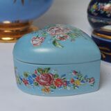 Vintage Limoges porcelain heart box