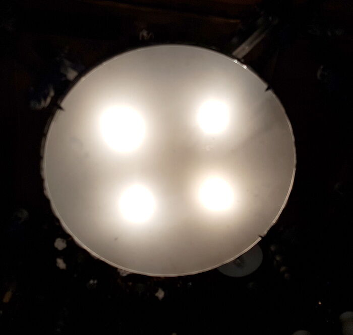 Imposing gothic lustre in wrought iron black laqué 185cm - 2 large candelabras