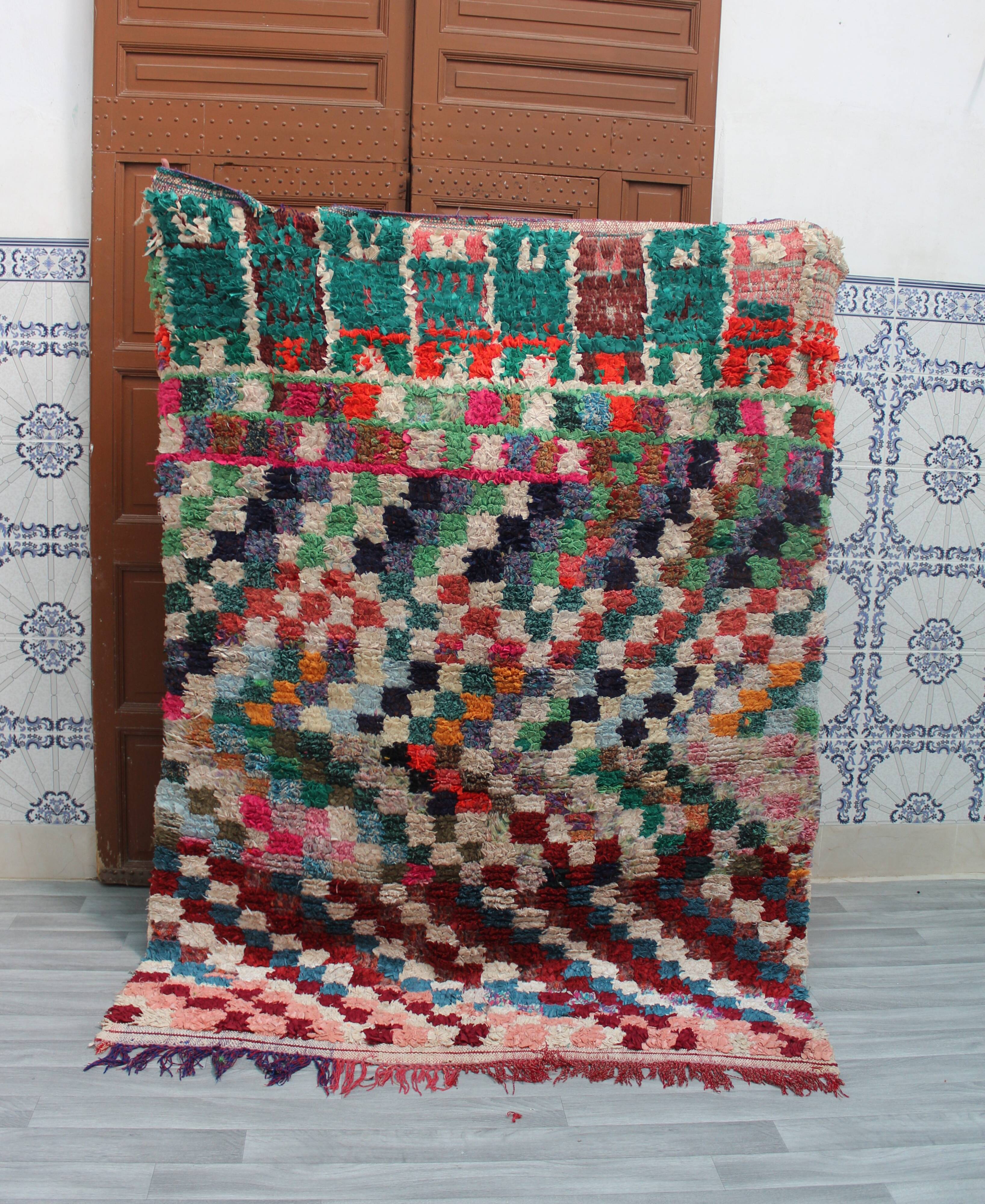 Moroccan rug, Boucherouite, Berber boucherouite carpet,boucherouite Moroccan berber carpet.