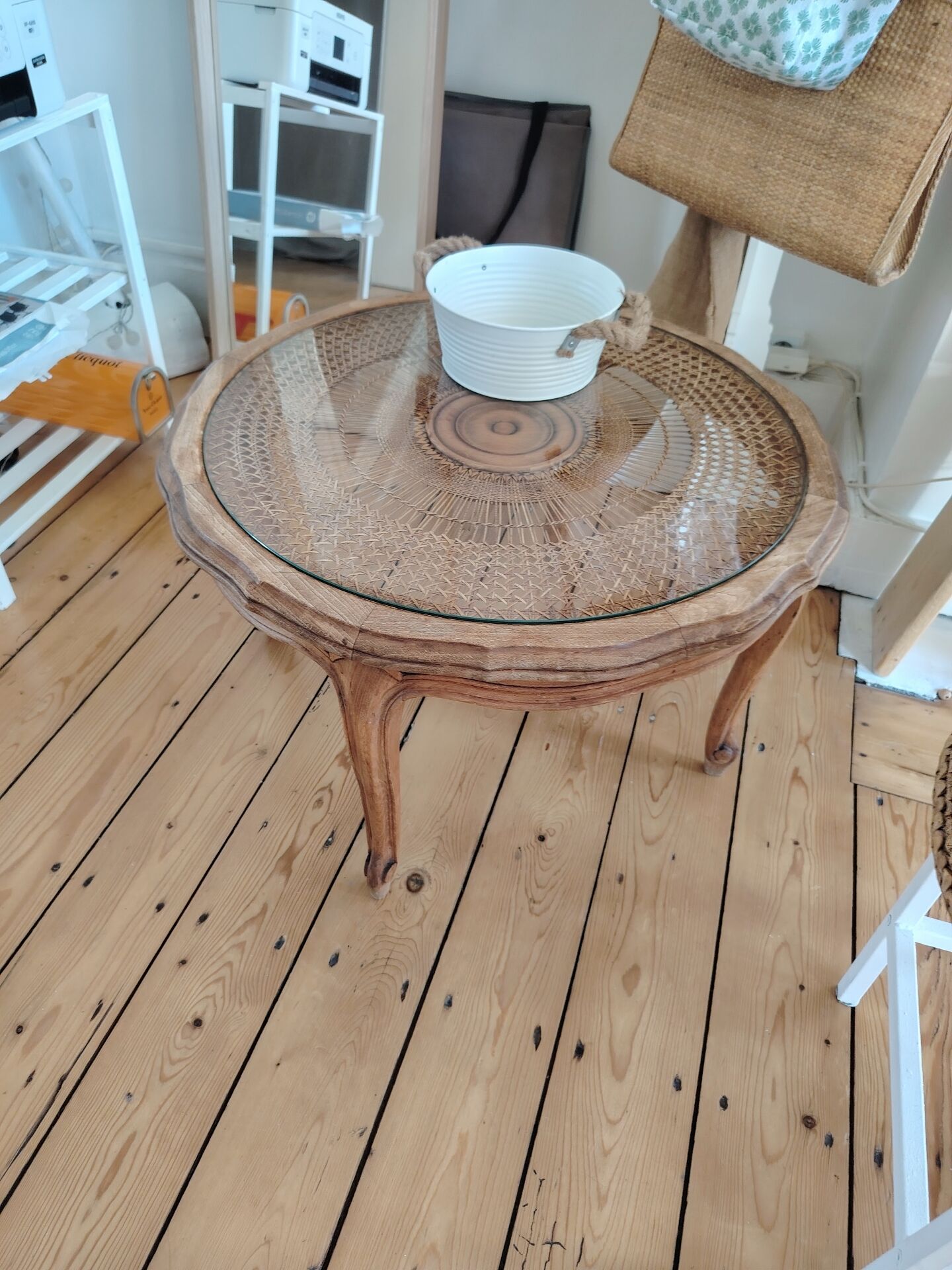 Vintage coffee table from the 1960s – Rattan top with a sunburst pattern