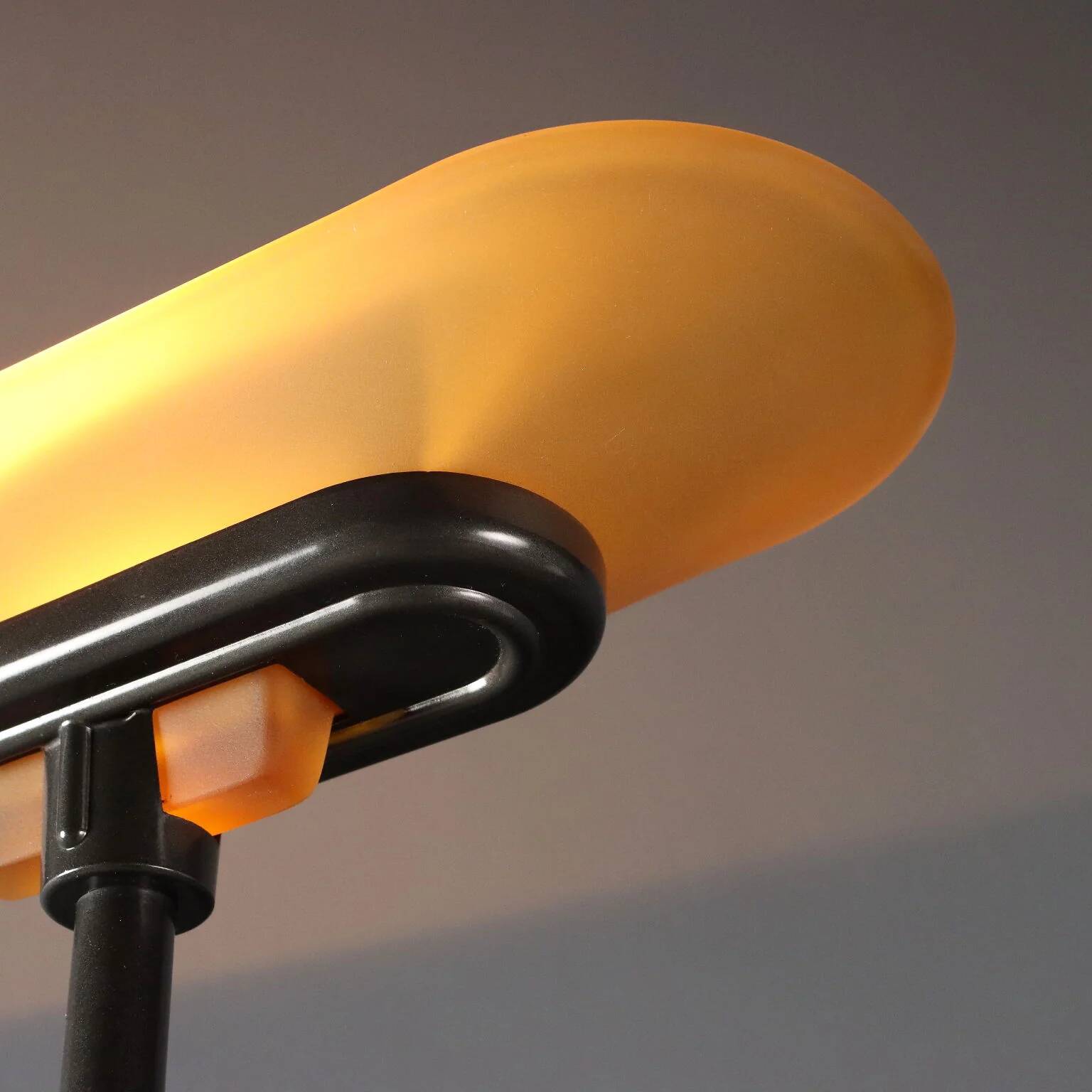 Arteluce Jill floor lamp vintage design by King Miranda & Arnaldi from the 1980s.