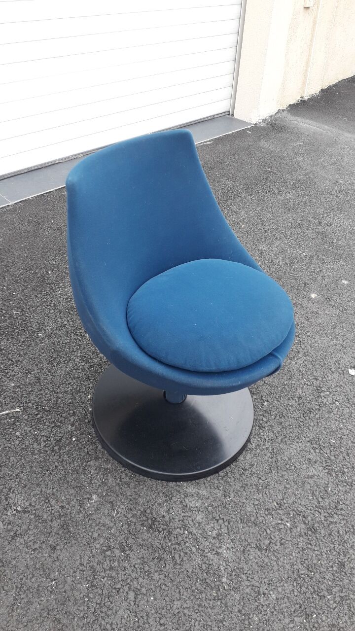 Swivel chair Pierre Guariche