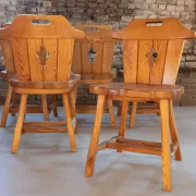 Set of four sculptural pine dining chairs – 1970s