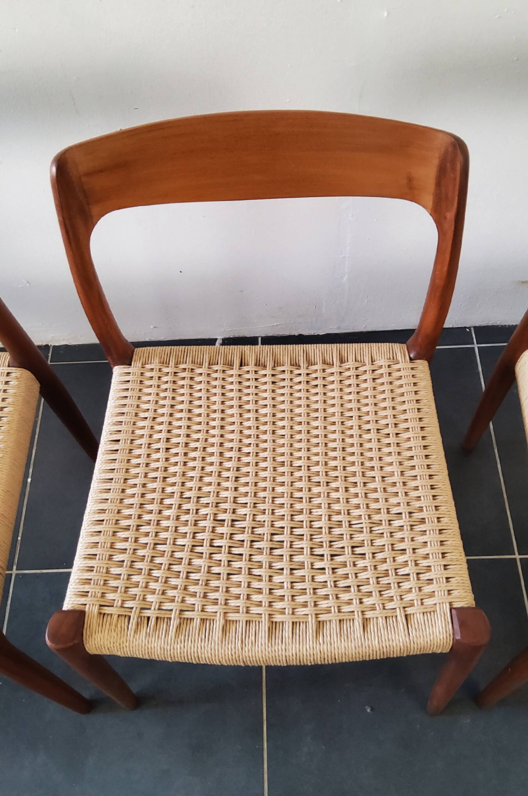 Danish dining chairs in wood and paper cord