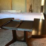 Round vintage Baumann table